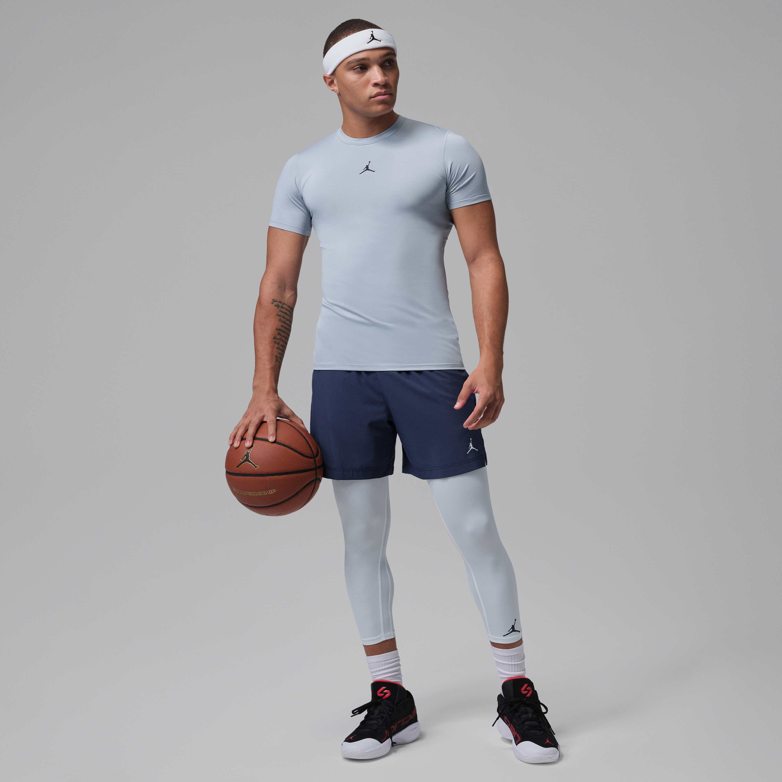 Jordan Sport Essentials image number 4