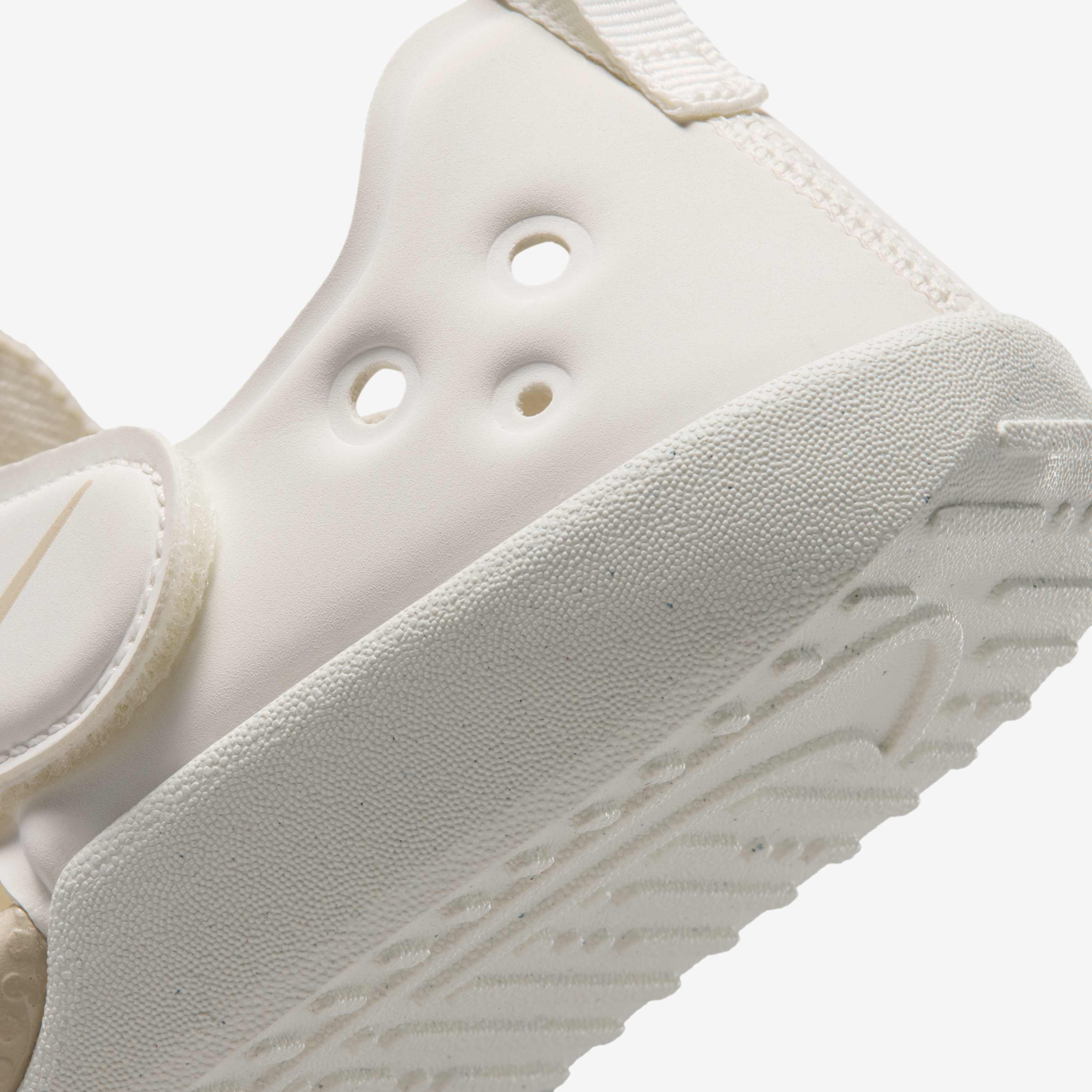 Nike Sunray Protect 4 image number 7