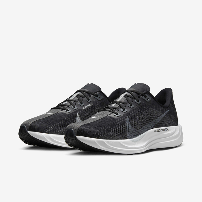 Nike Pegasus Plus image number 4 Nike Pegasus Plus image number 4