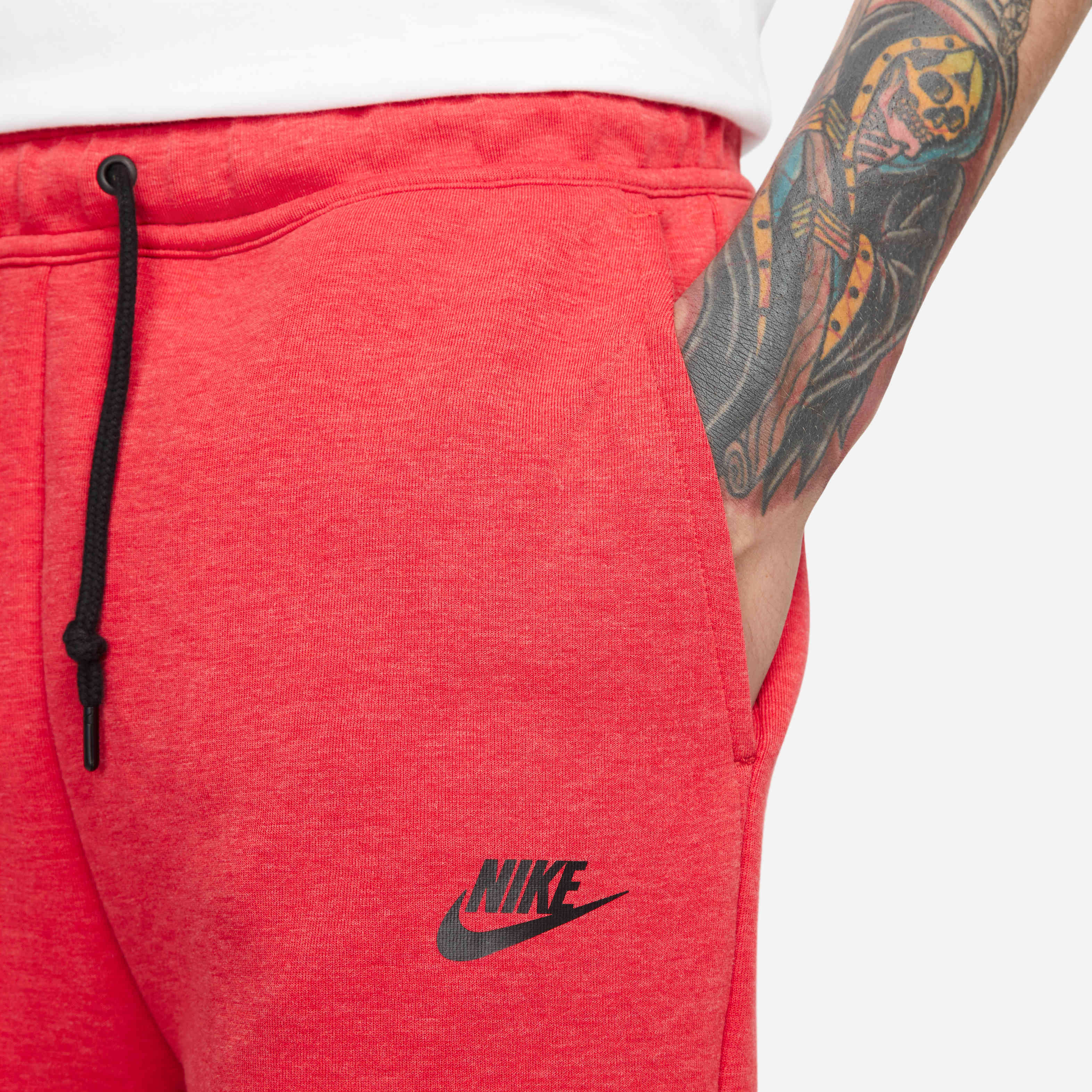 Nike Sportswear Tech Fleece image number 4