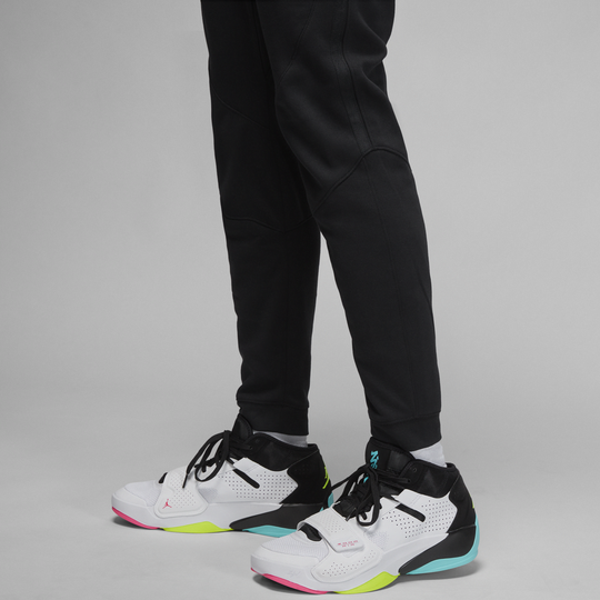 Adidas skateboarding classic 2025 joggers in black