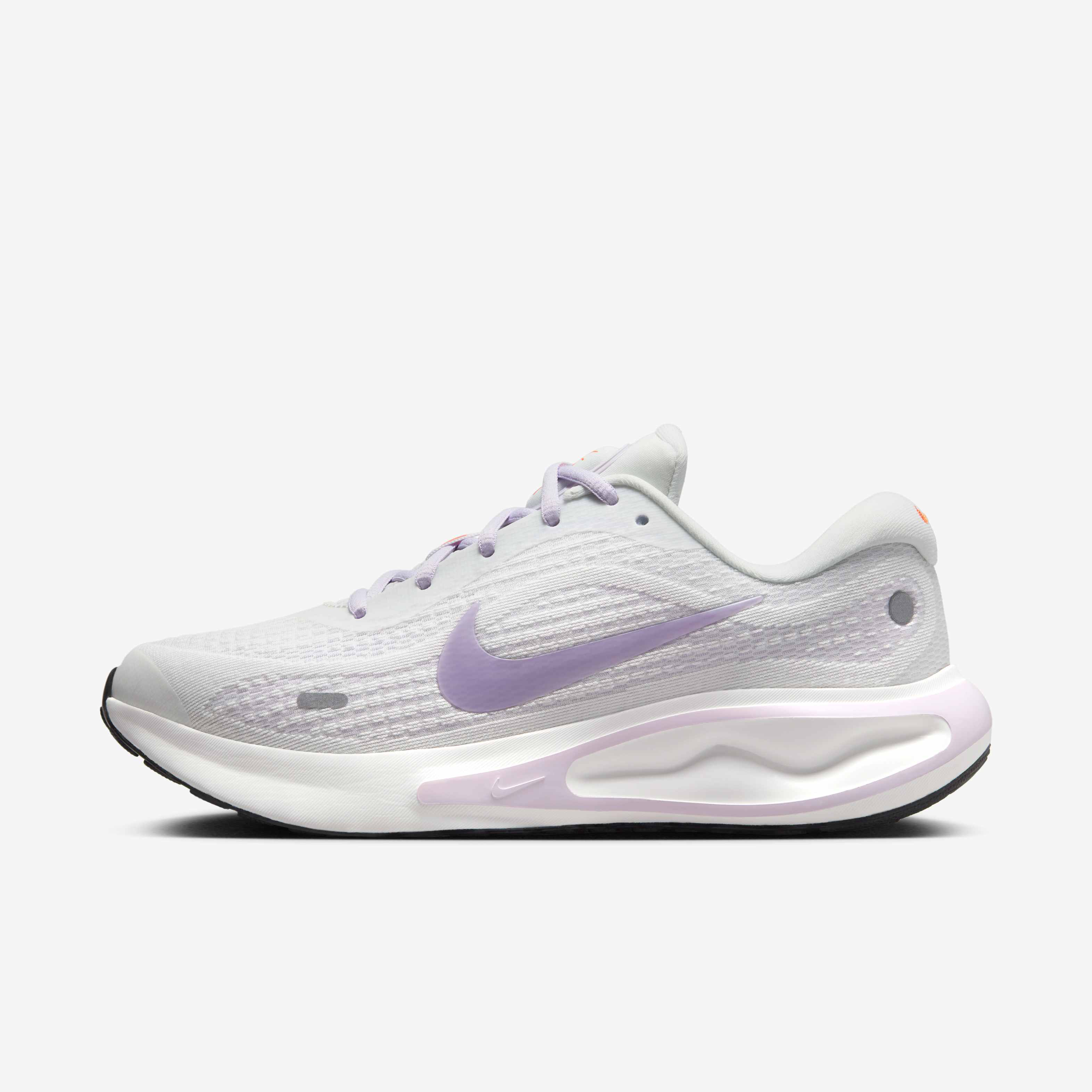 very womens nike trainers