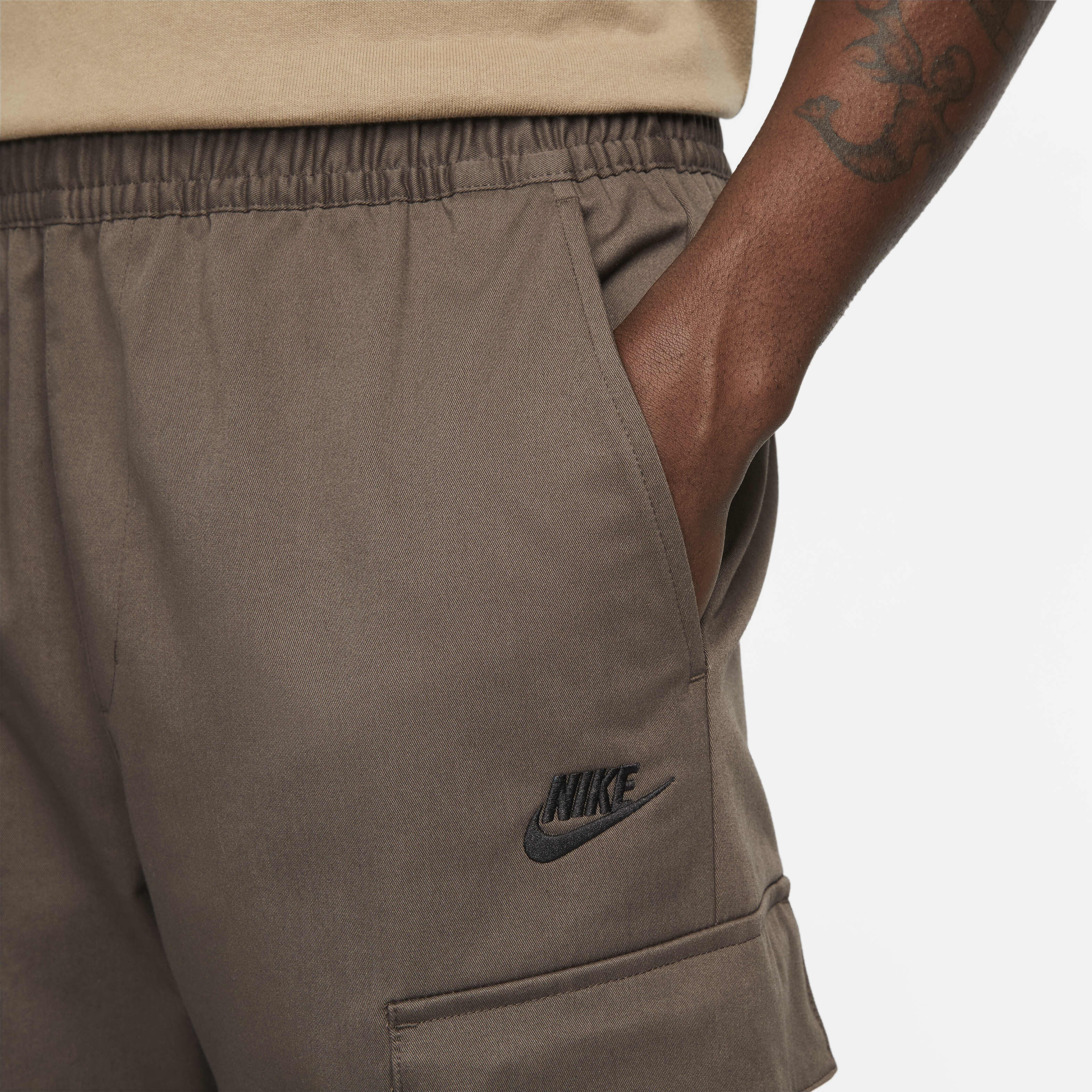 Nike utility trousers outlet