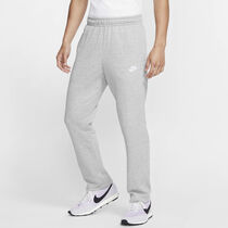 Nike Sportswear Club