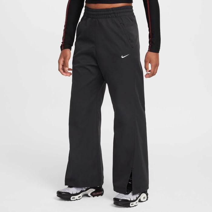 نايكي سبورتسوير image number 0 نايكي سبورتسوير image number 0