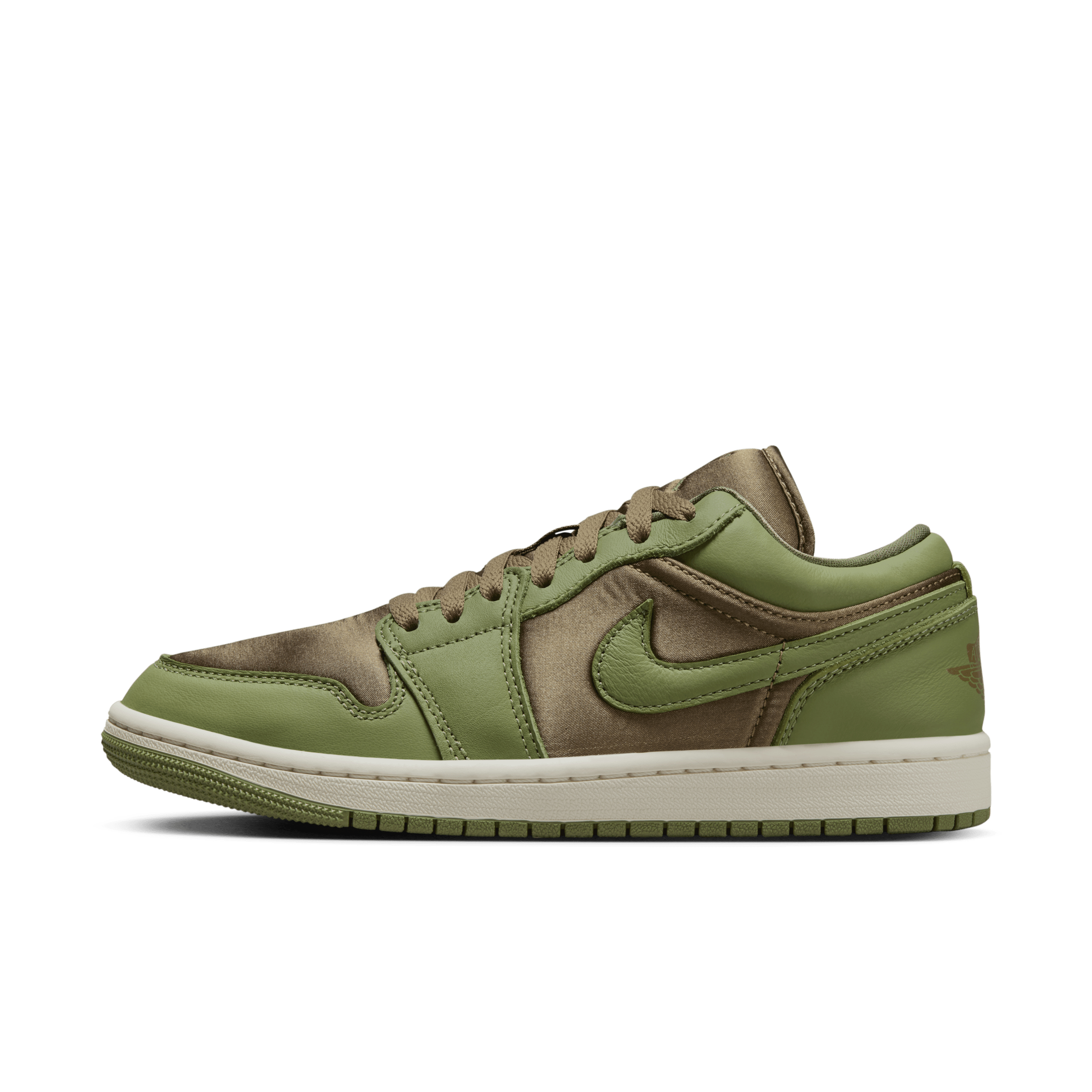 Jordan 1 low sail clearance