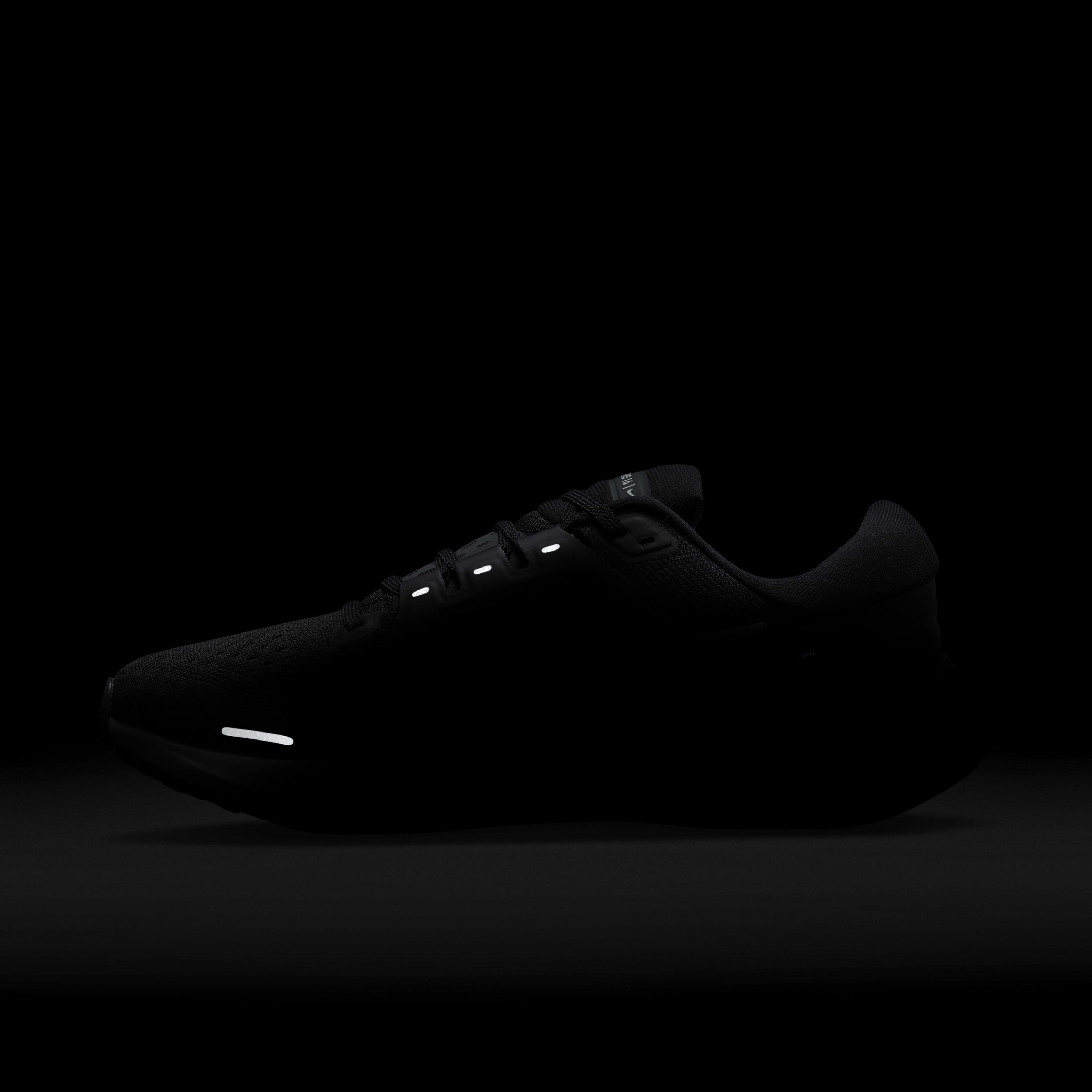 Nike Vomero 16 image number 10