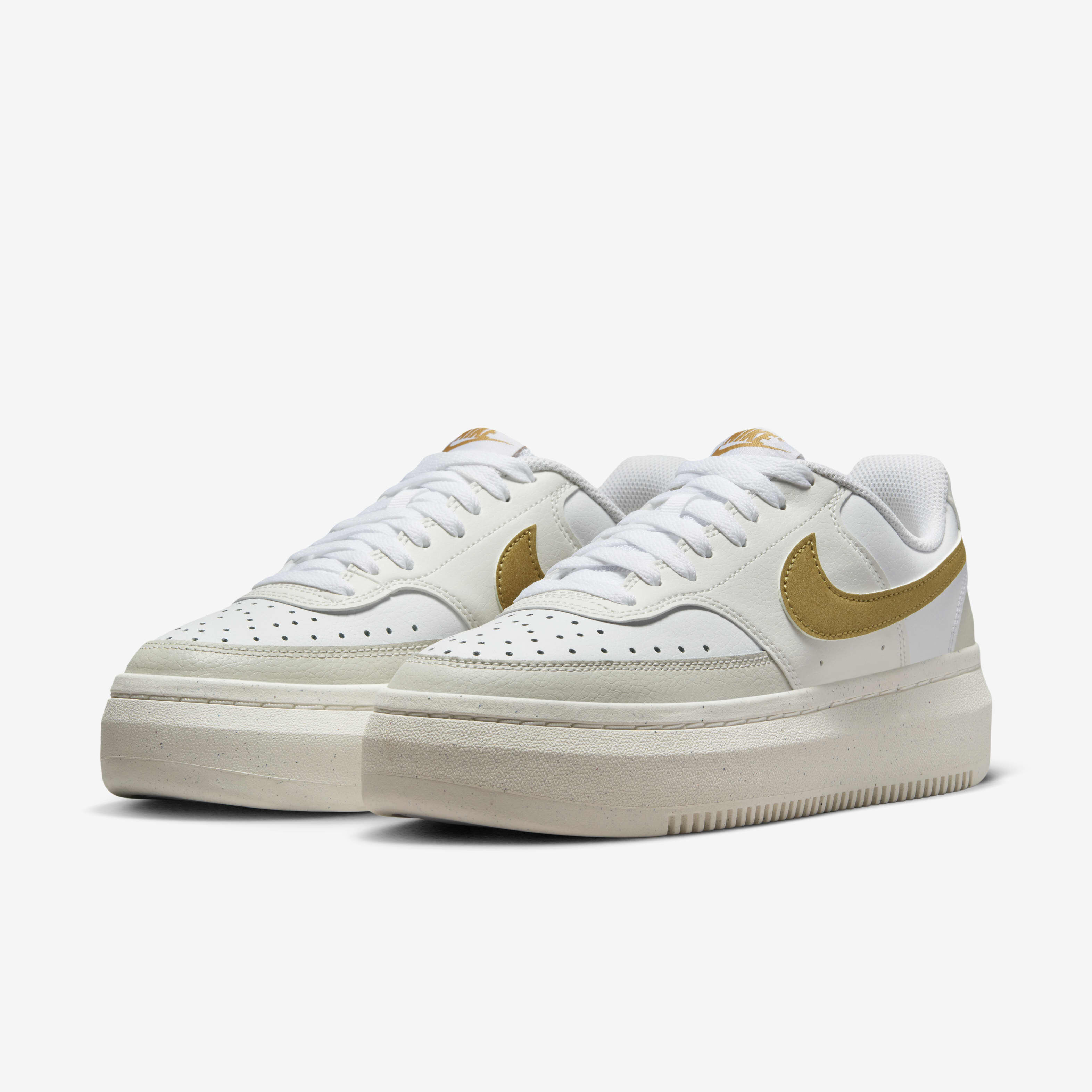 Nike Court Vision Alta image number 4