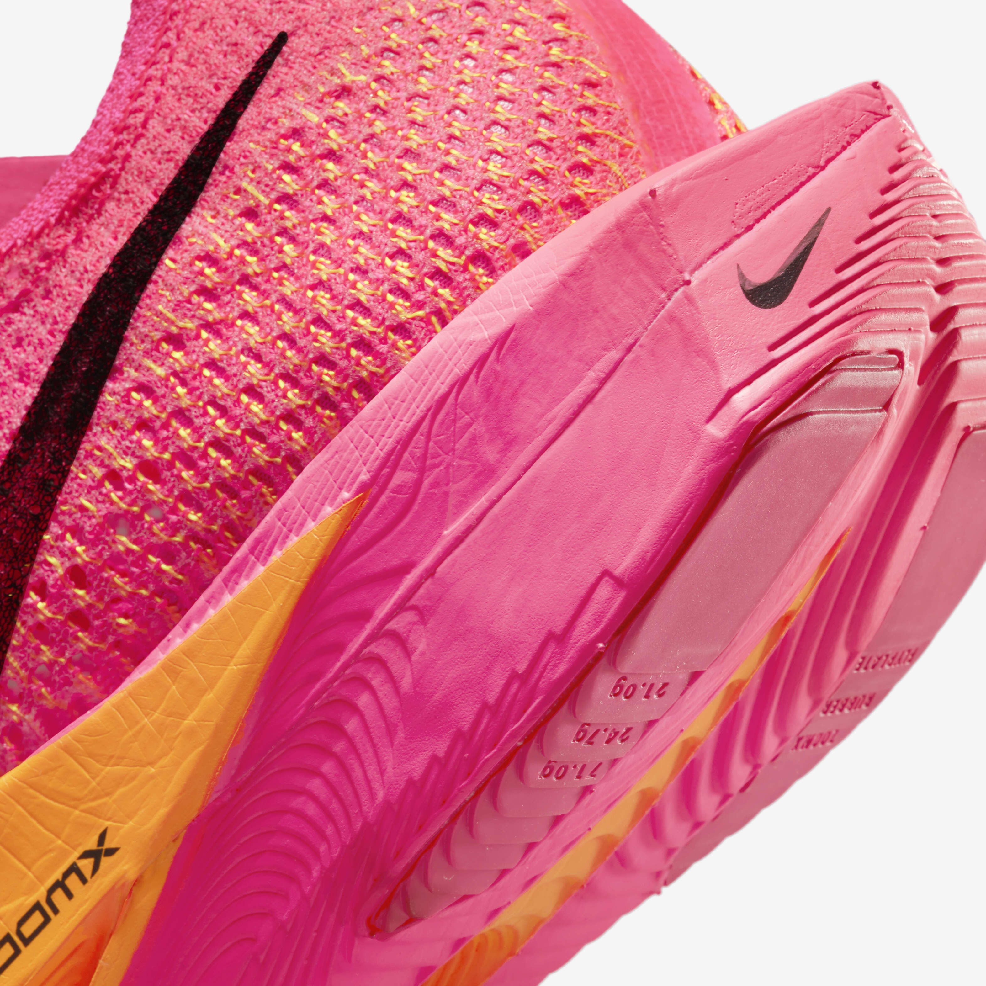 Nike vaporfly rose hotsell