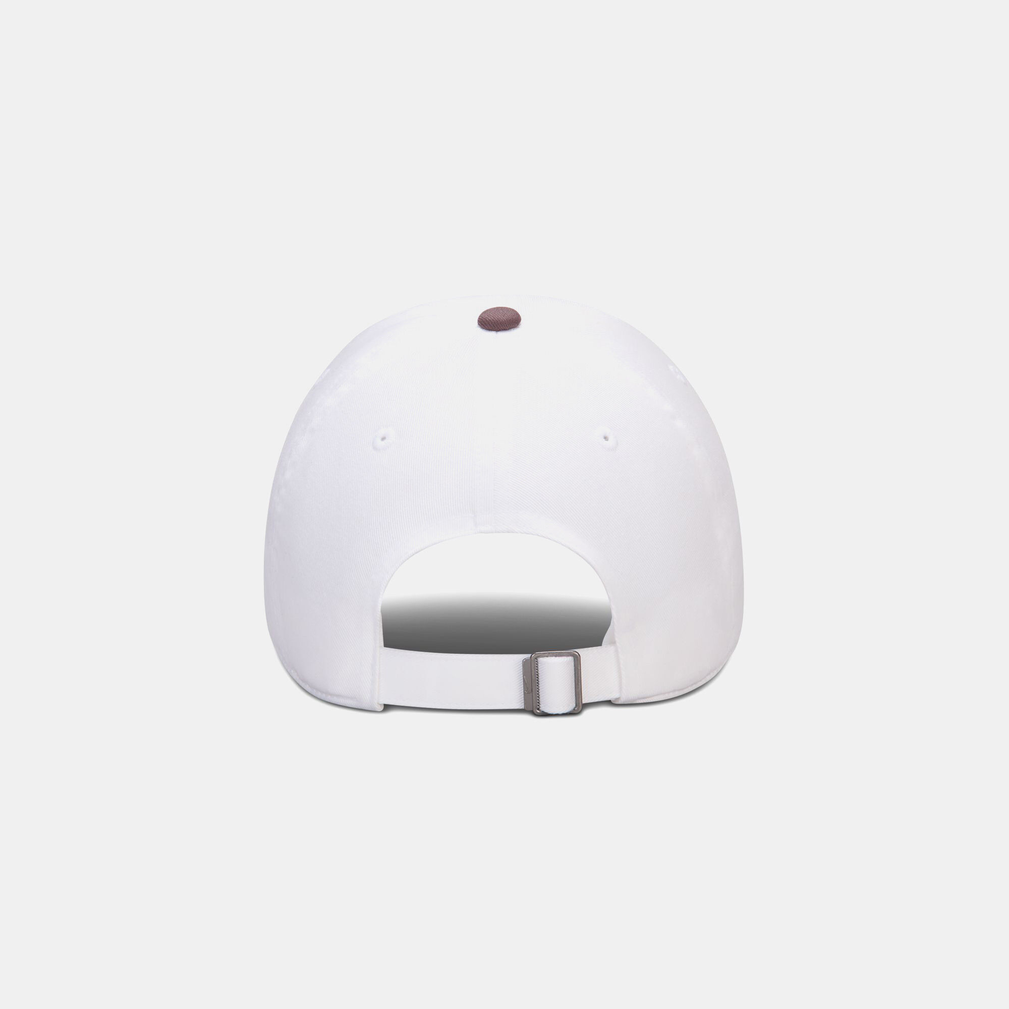 Nike Club image number 4