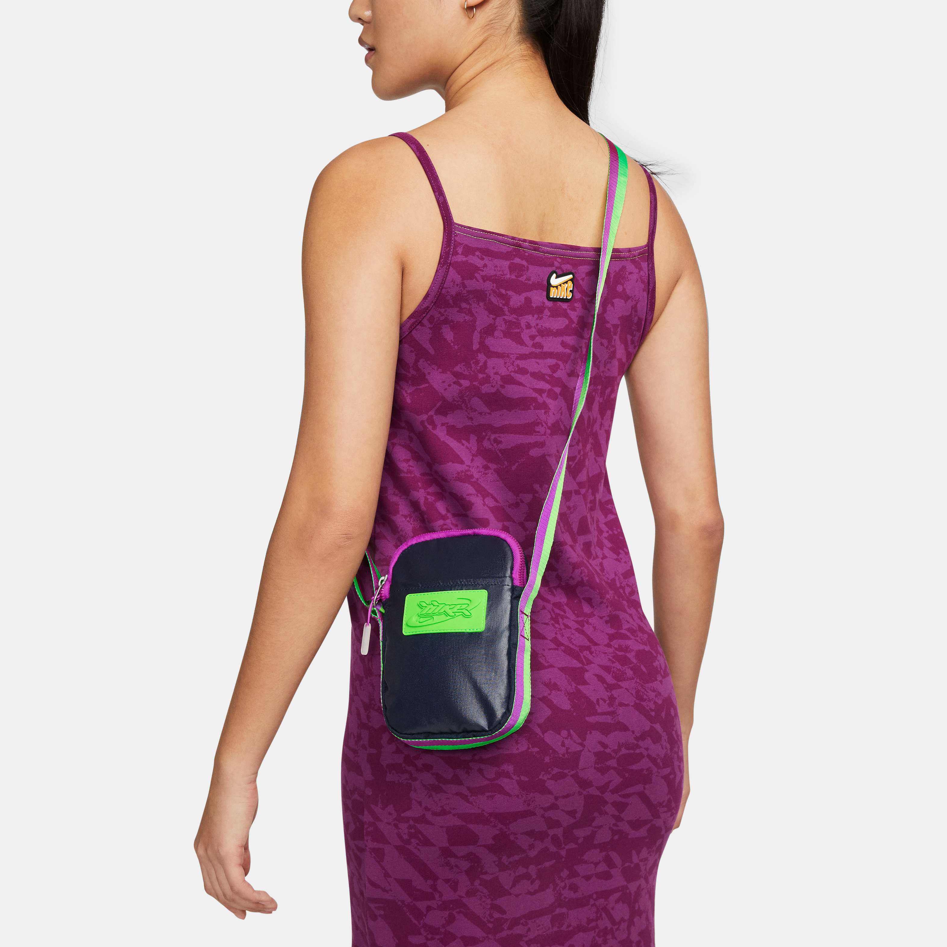 Nike Heritage image number 0