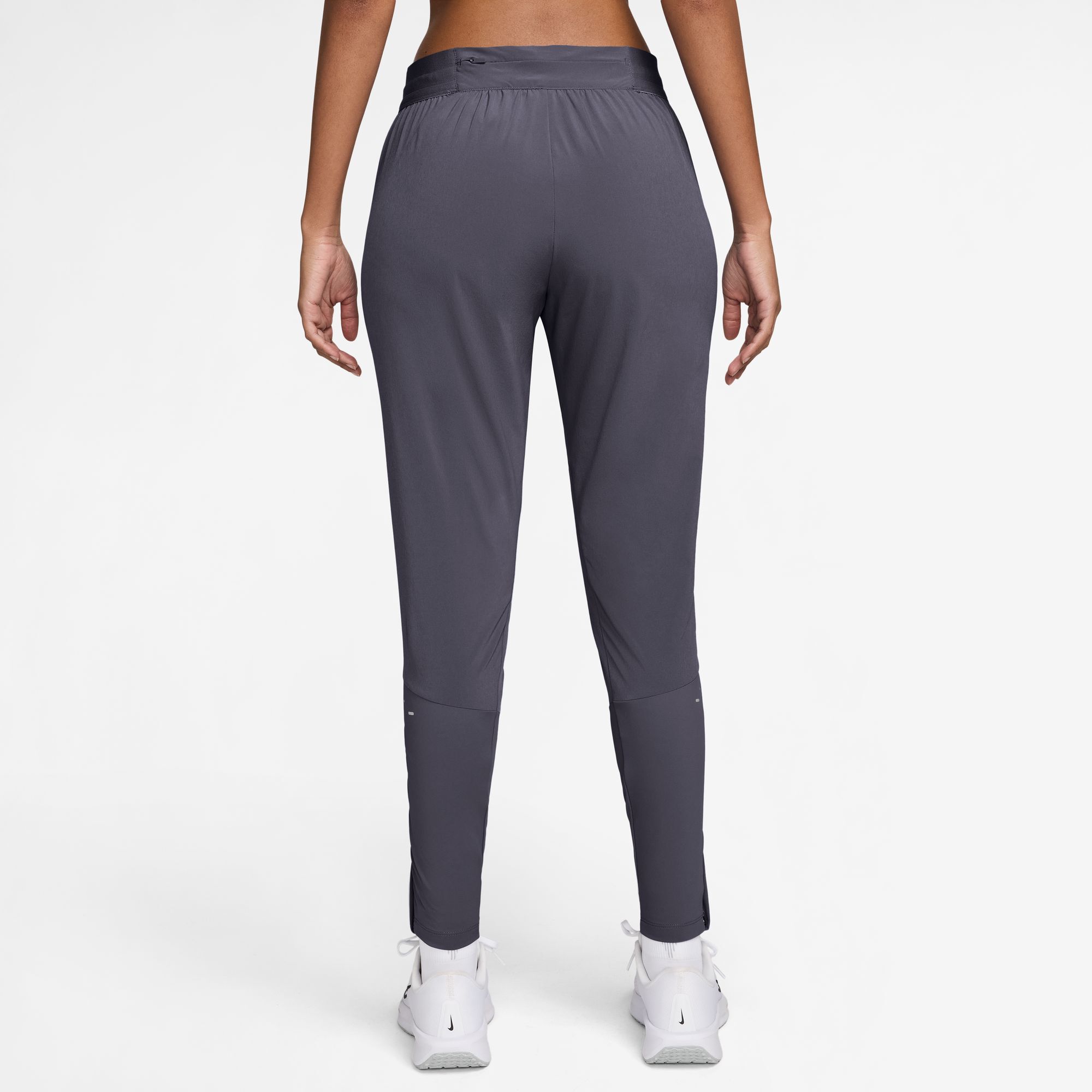 Nike Swift image number 1