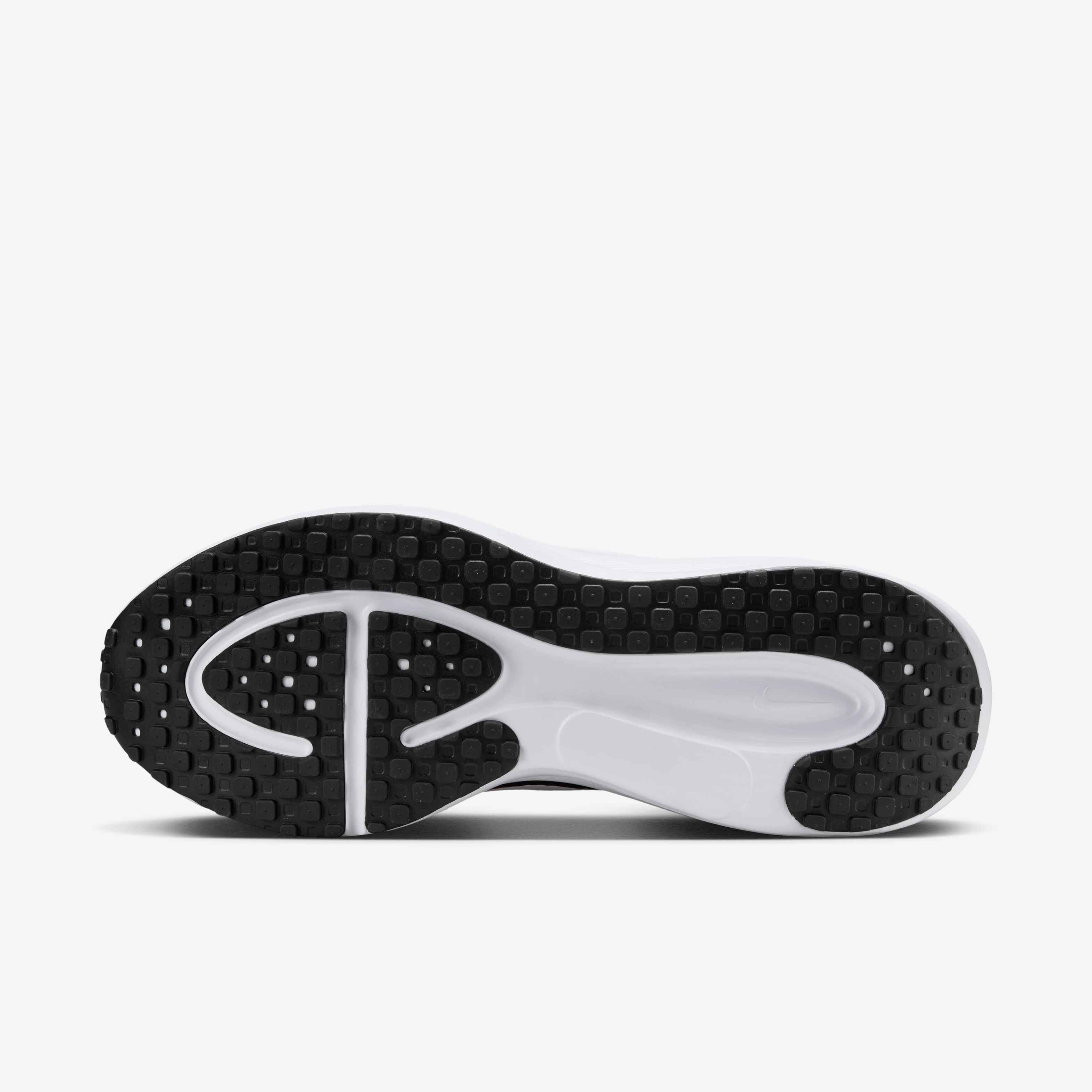 Nike Revolution 8 image number 1