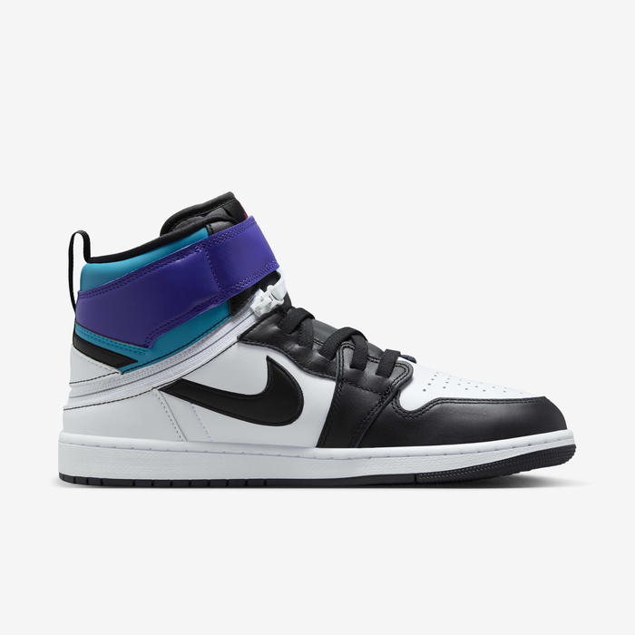 Air Jordan 1 Hi FlyEase image number 2 Air Jordan 1 Hi FlyEase image number 2