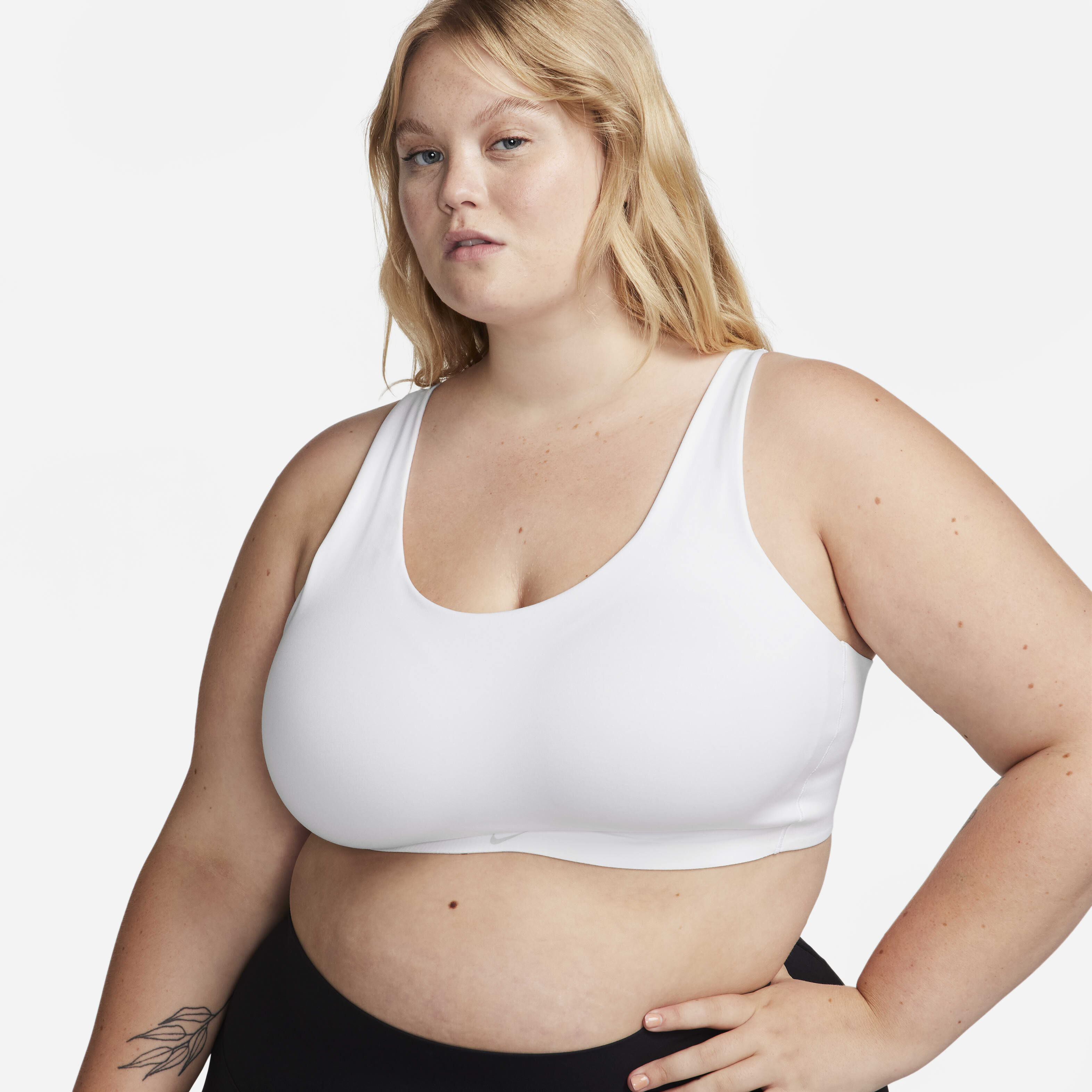 نايكي اليت كافريدج image number 6