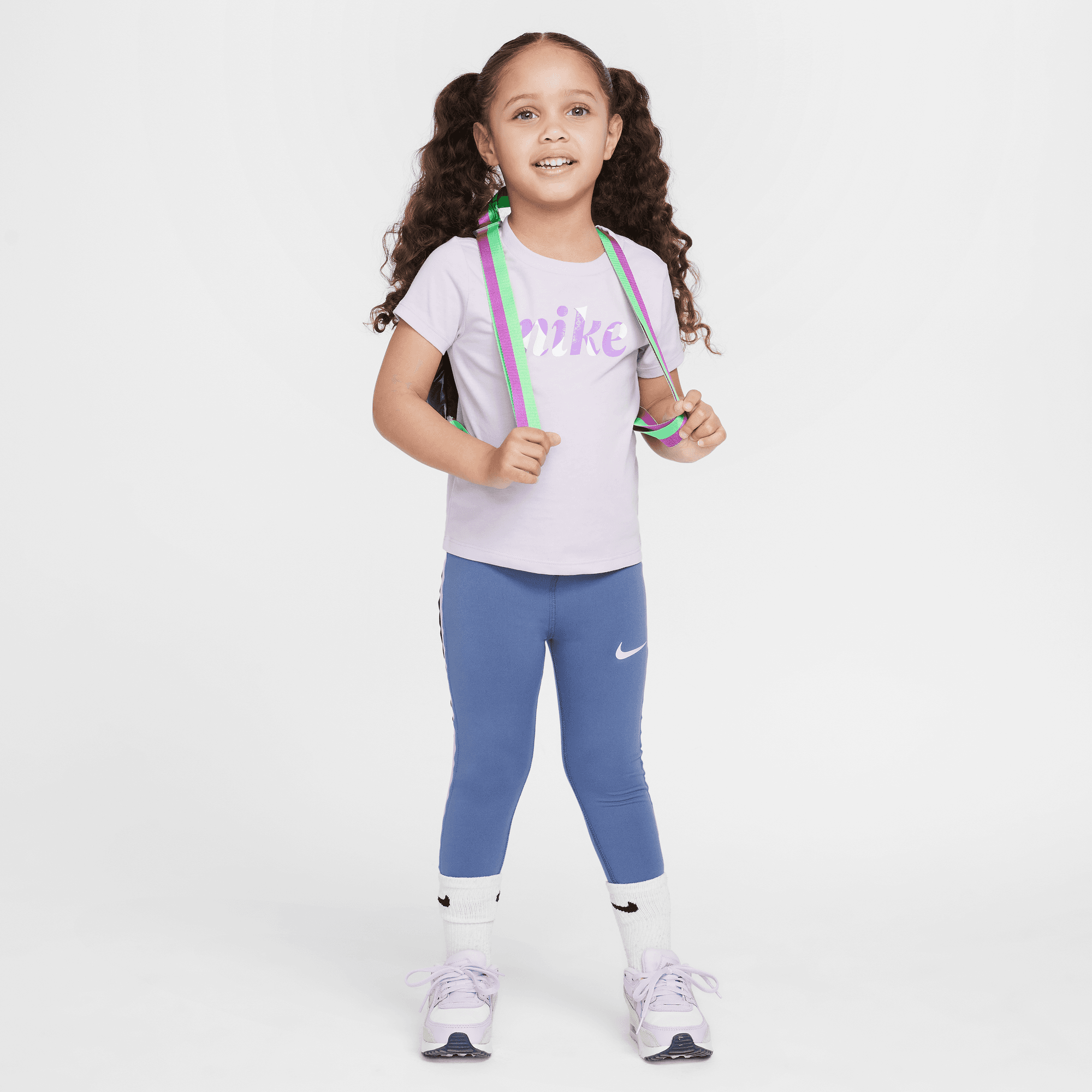 Nike Essentials image number 5