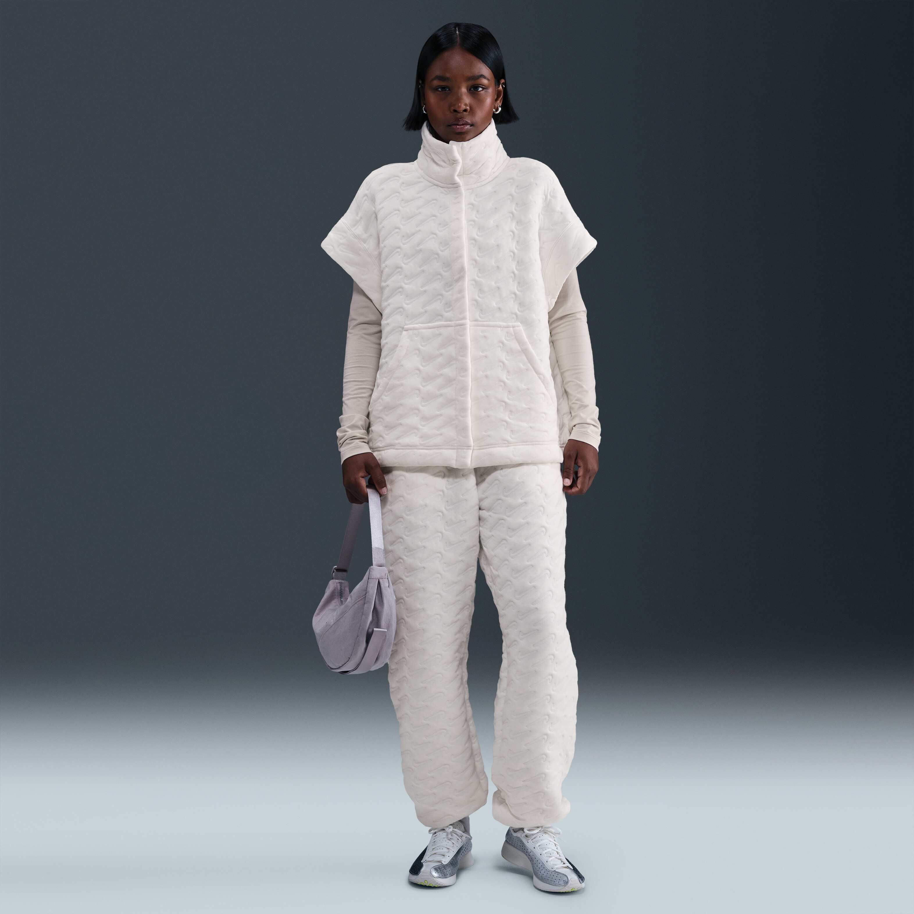 نايكي سبورتسوير فينيكس فليس image number 3