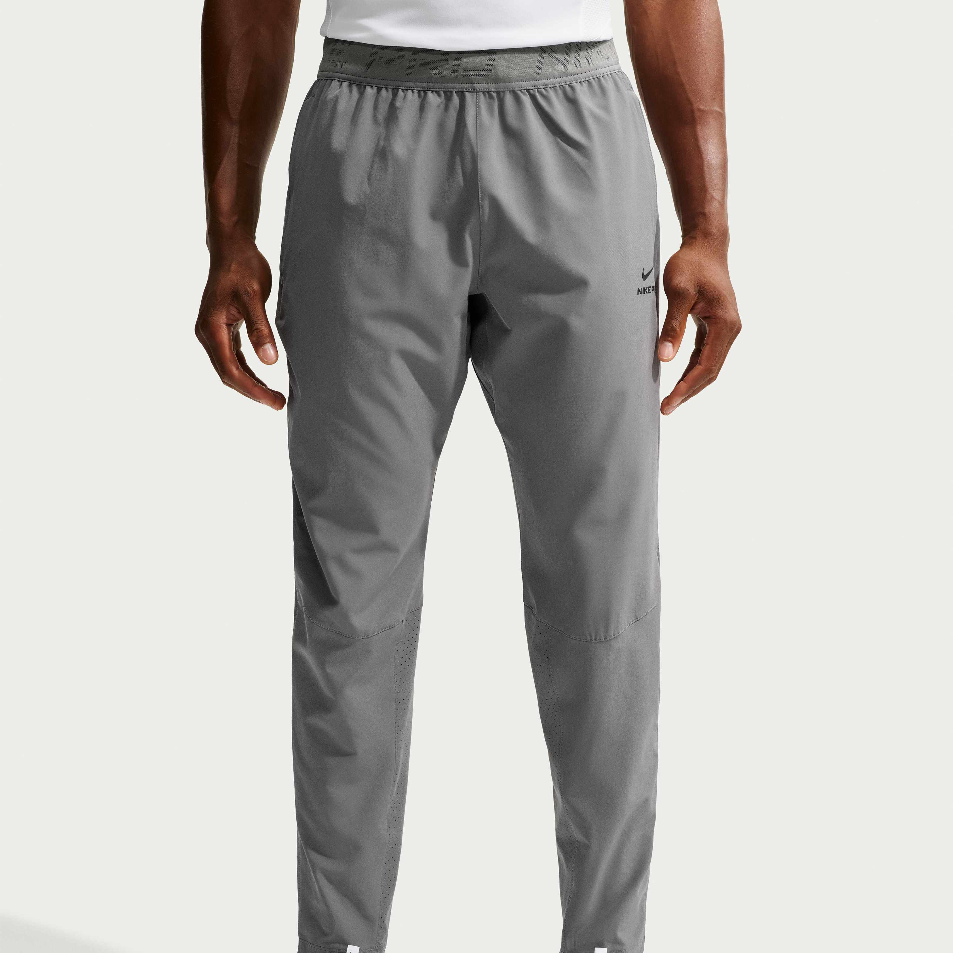Nike Pro Training image number 1