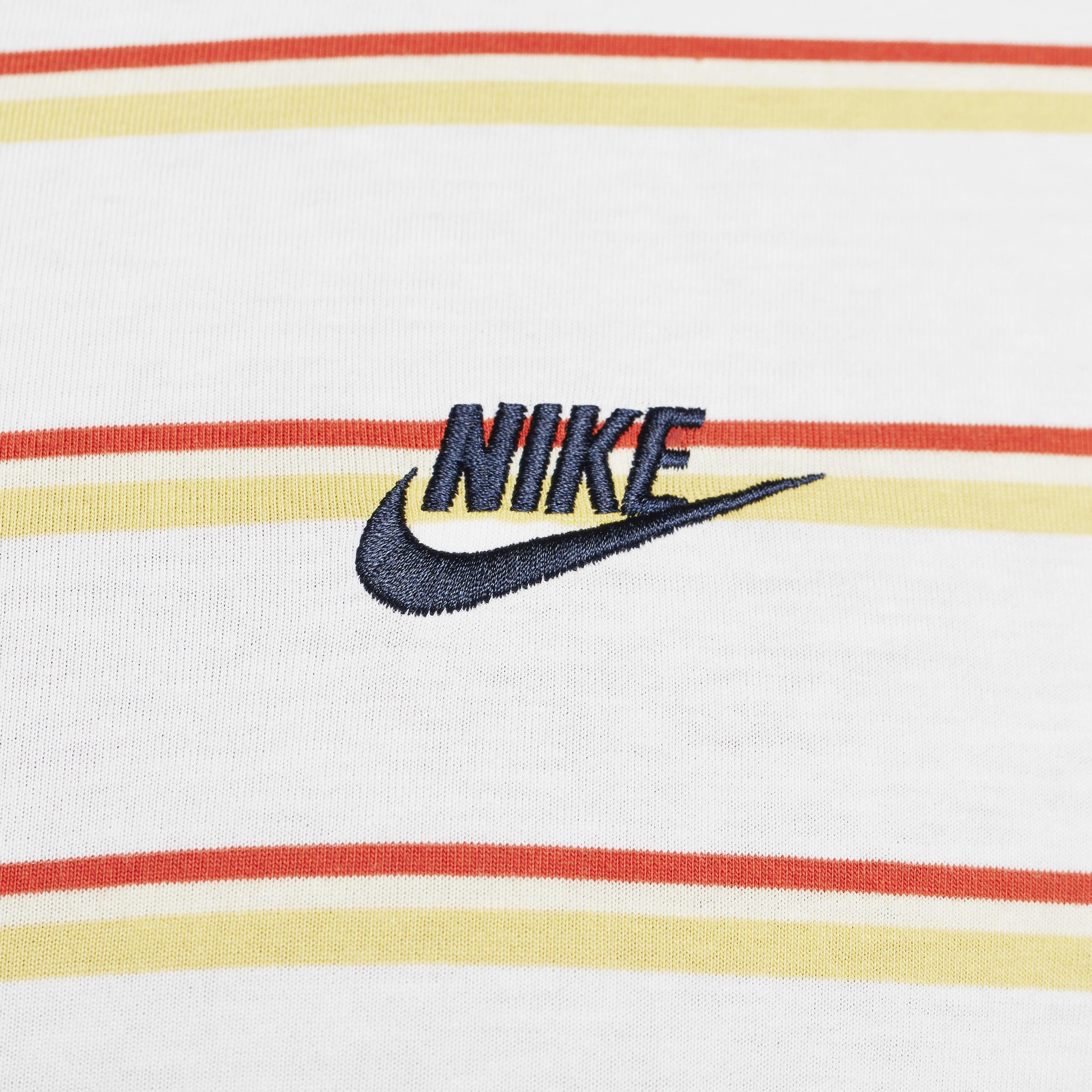 Nike Sportswear Club image number 8