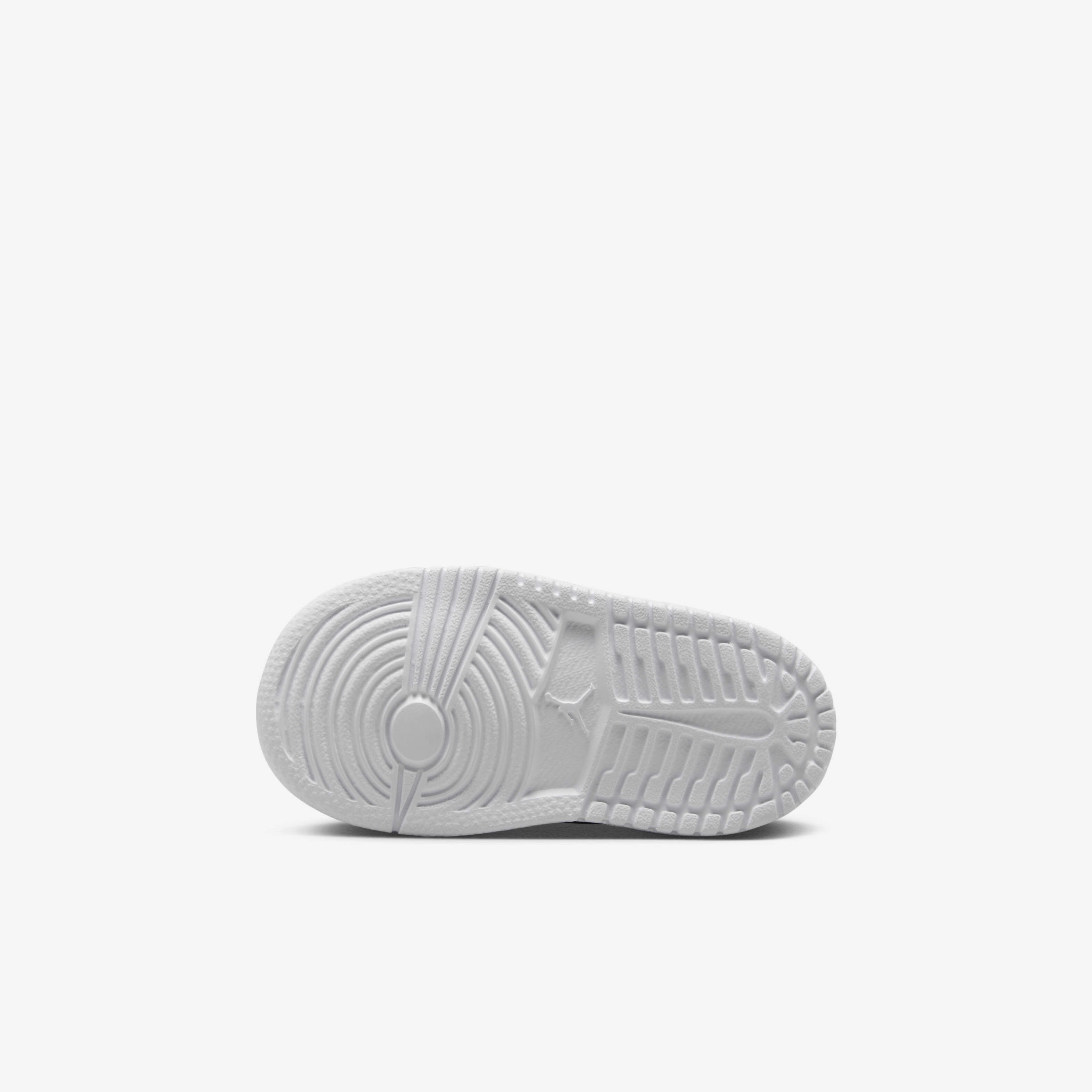 جوردن 1 لو الت image number 1