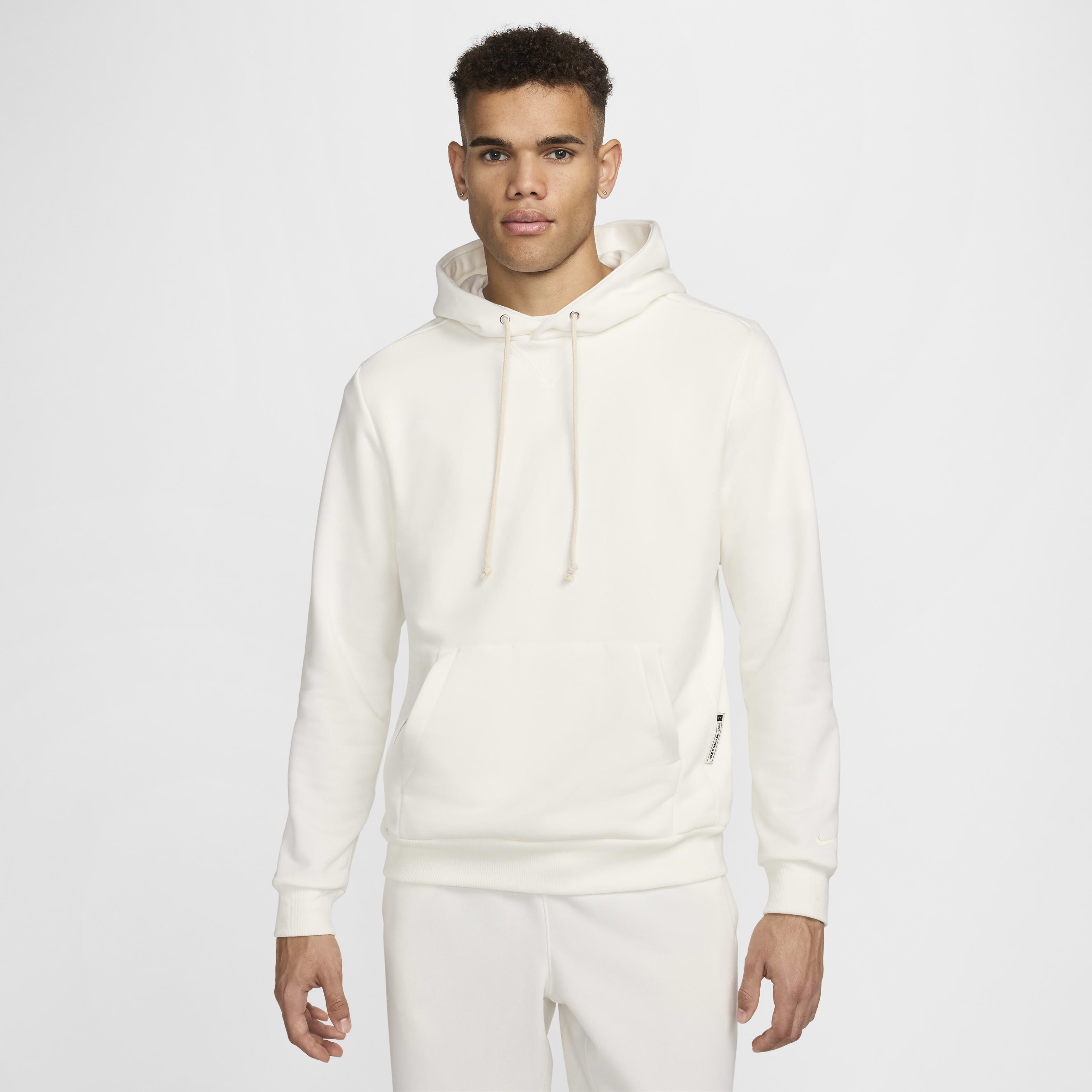 Buy Nike Standard Issue Men s Dri FIT Pullover Basketball Hoodie Nike Saudi Official