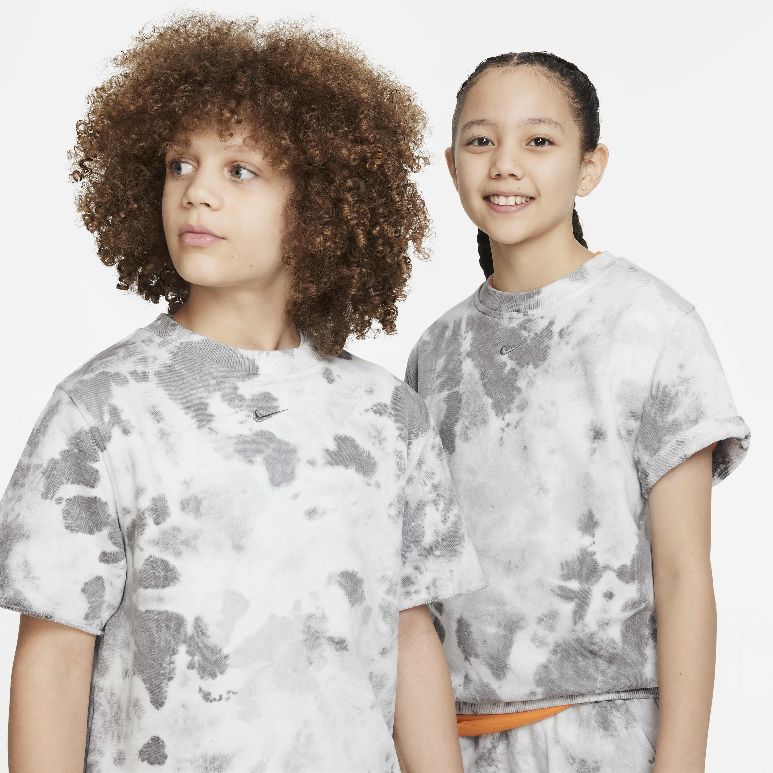 نايكي سبورتسوير كلوب فليس image number 2