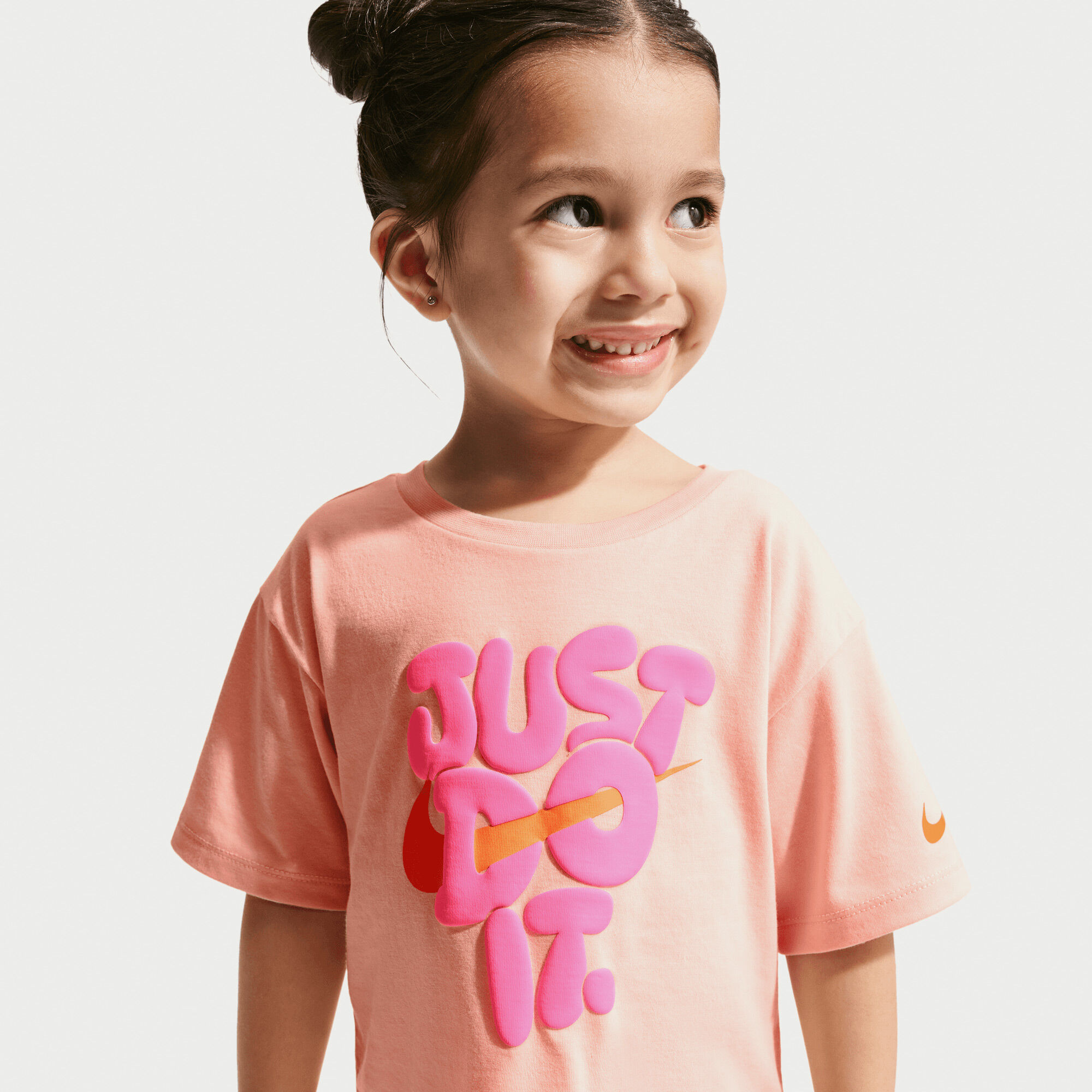 Nike Bold Play image number 2