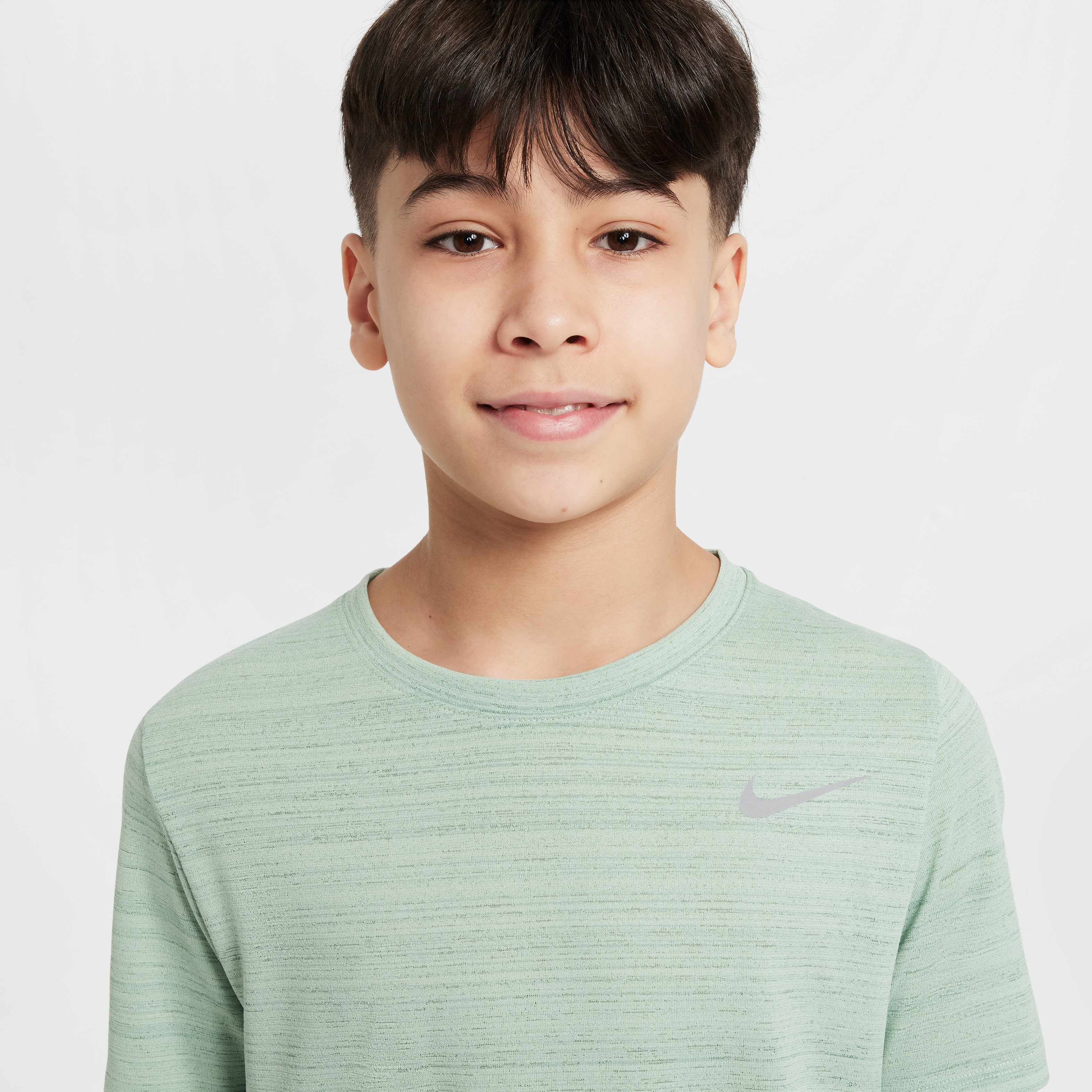 Nike Dri-FIT Miler image number 2