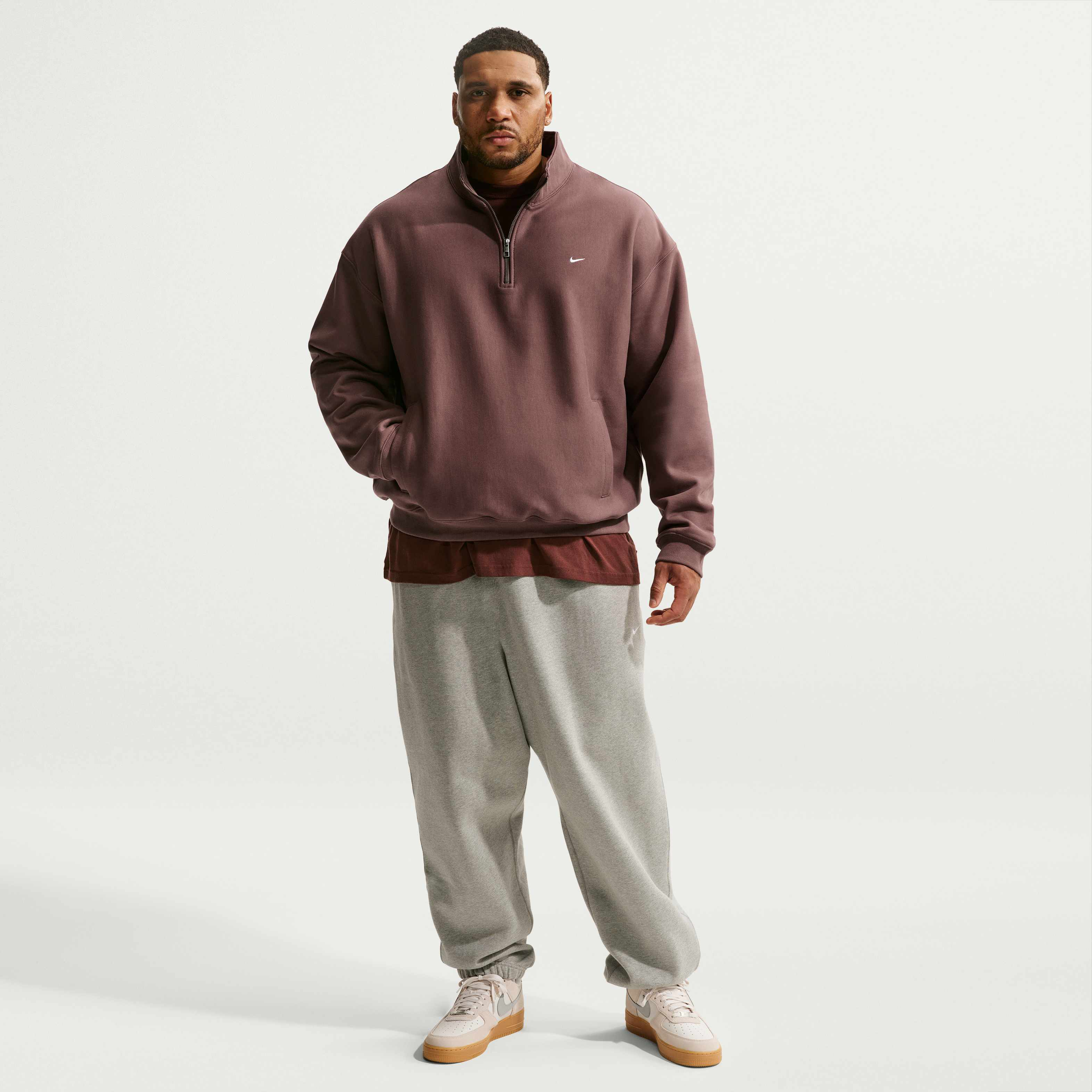 Nike Solo Swoosh image number 8