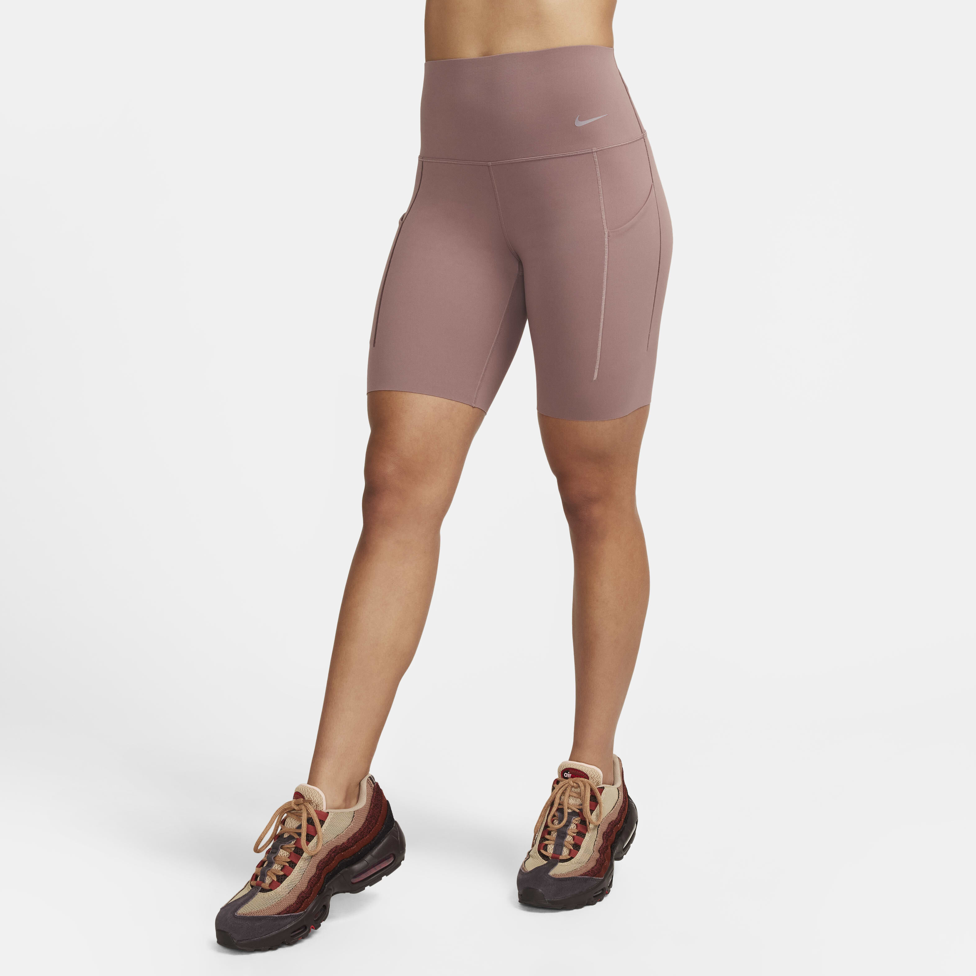 Nike Universa image number 1