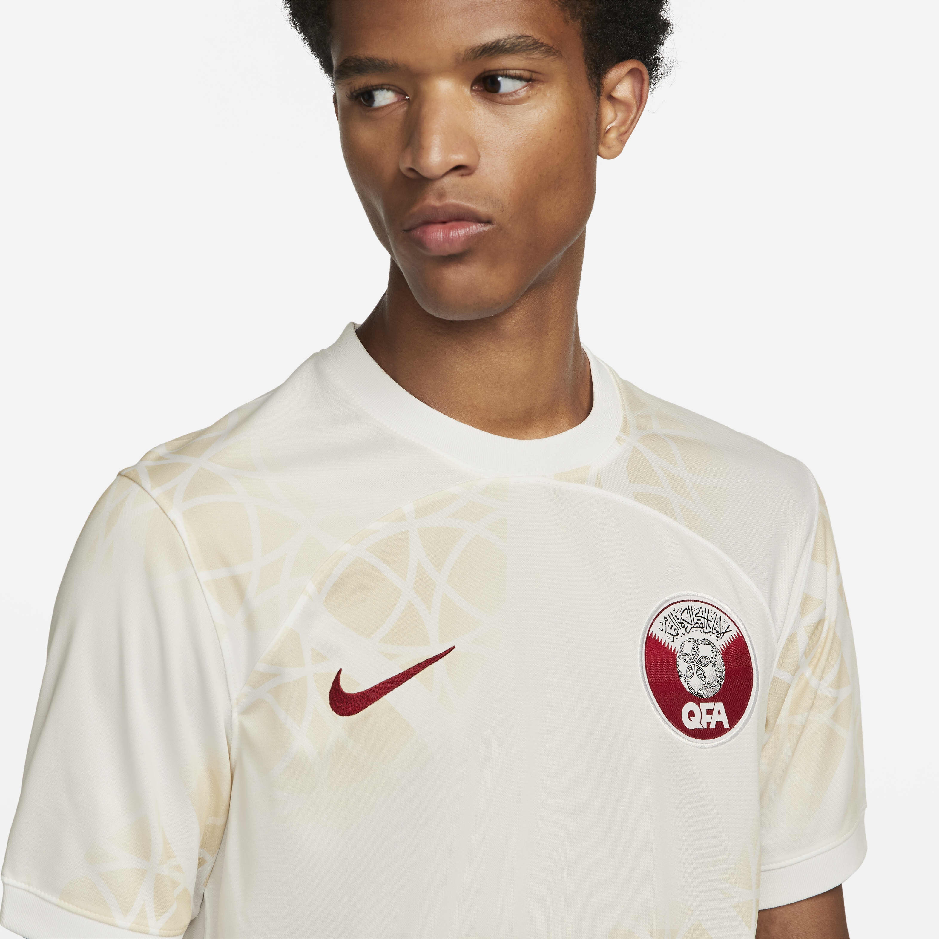 Qatar 2022/23 Stadium Away image number 2