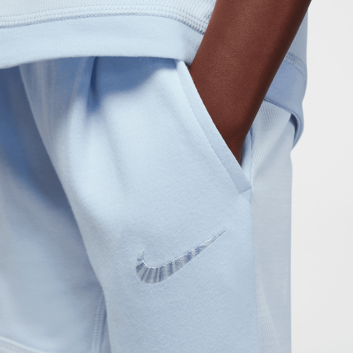 نايكي ريدي، ست! image number 2 نايكي ريدي، ست! image number 2