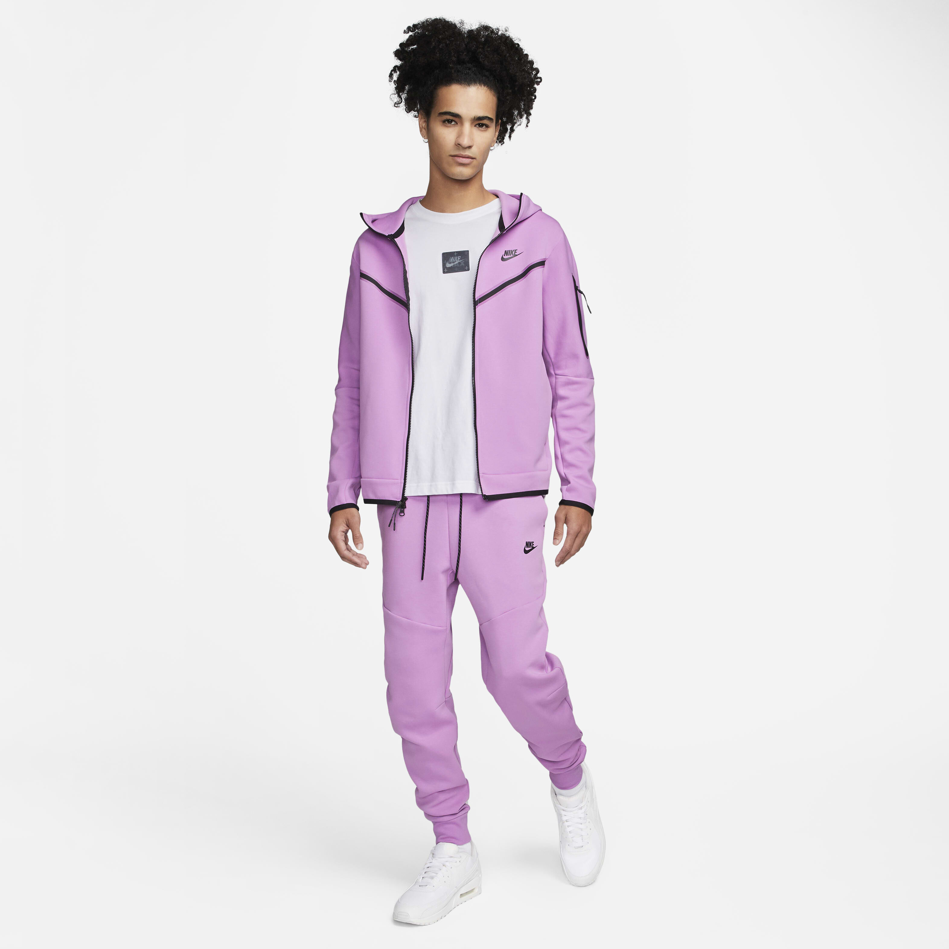 Buy Nike Sportswear Tech Fleece Men s Joggers Nike Saudi Official