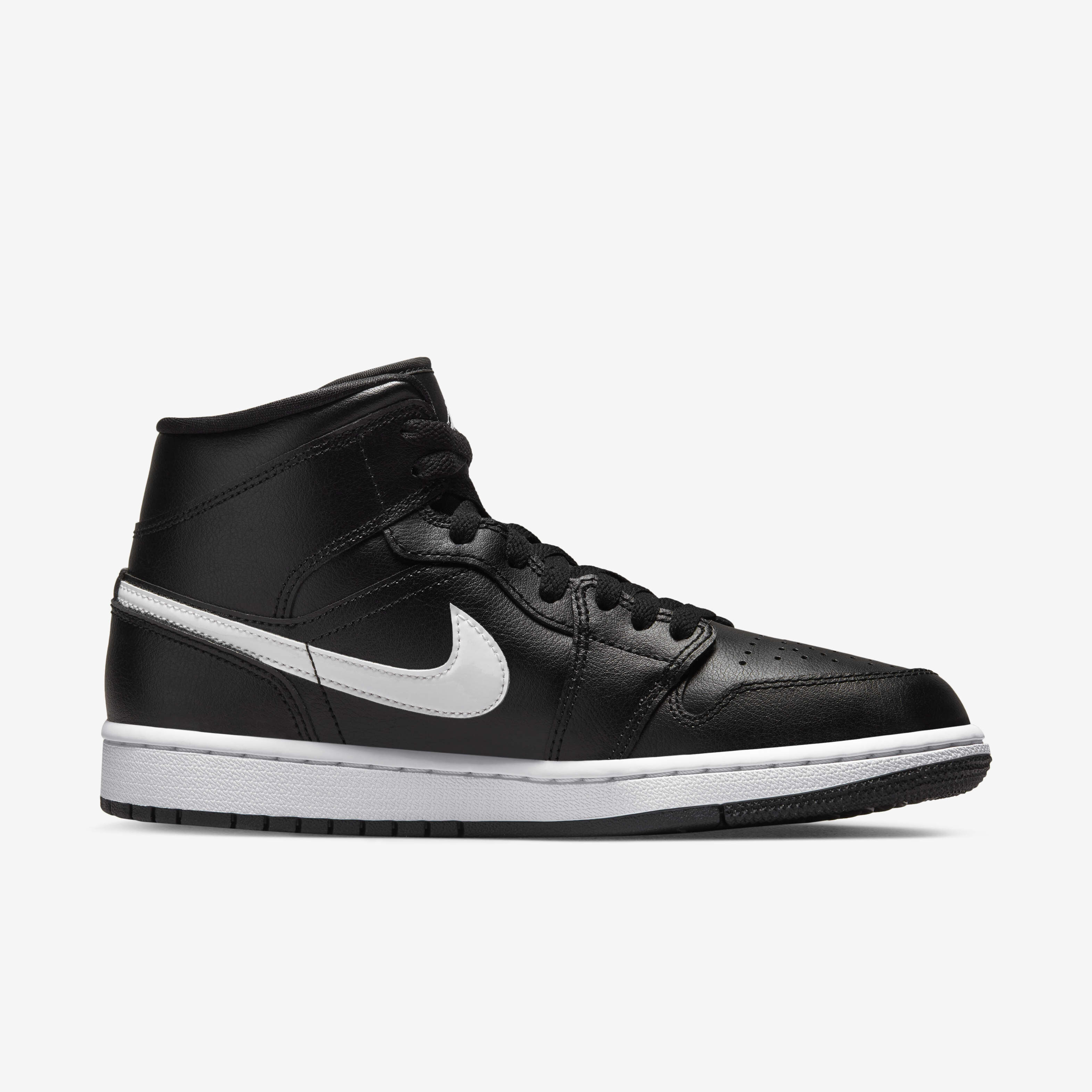 Air Jordan 1 Mid image number 2