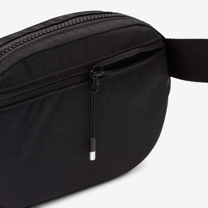 نايكي أورا image number 7 نايكي أورا image number 7