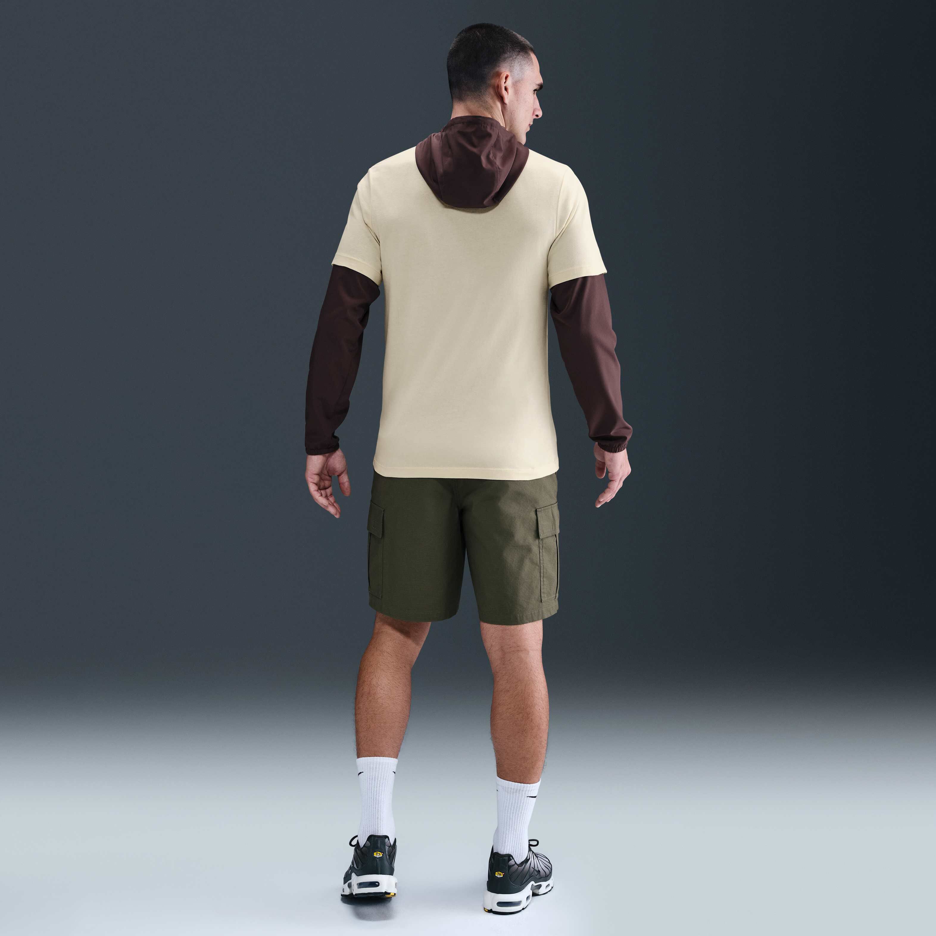 Nike Sportswear Sole Food image number 4