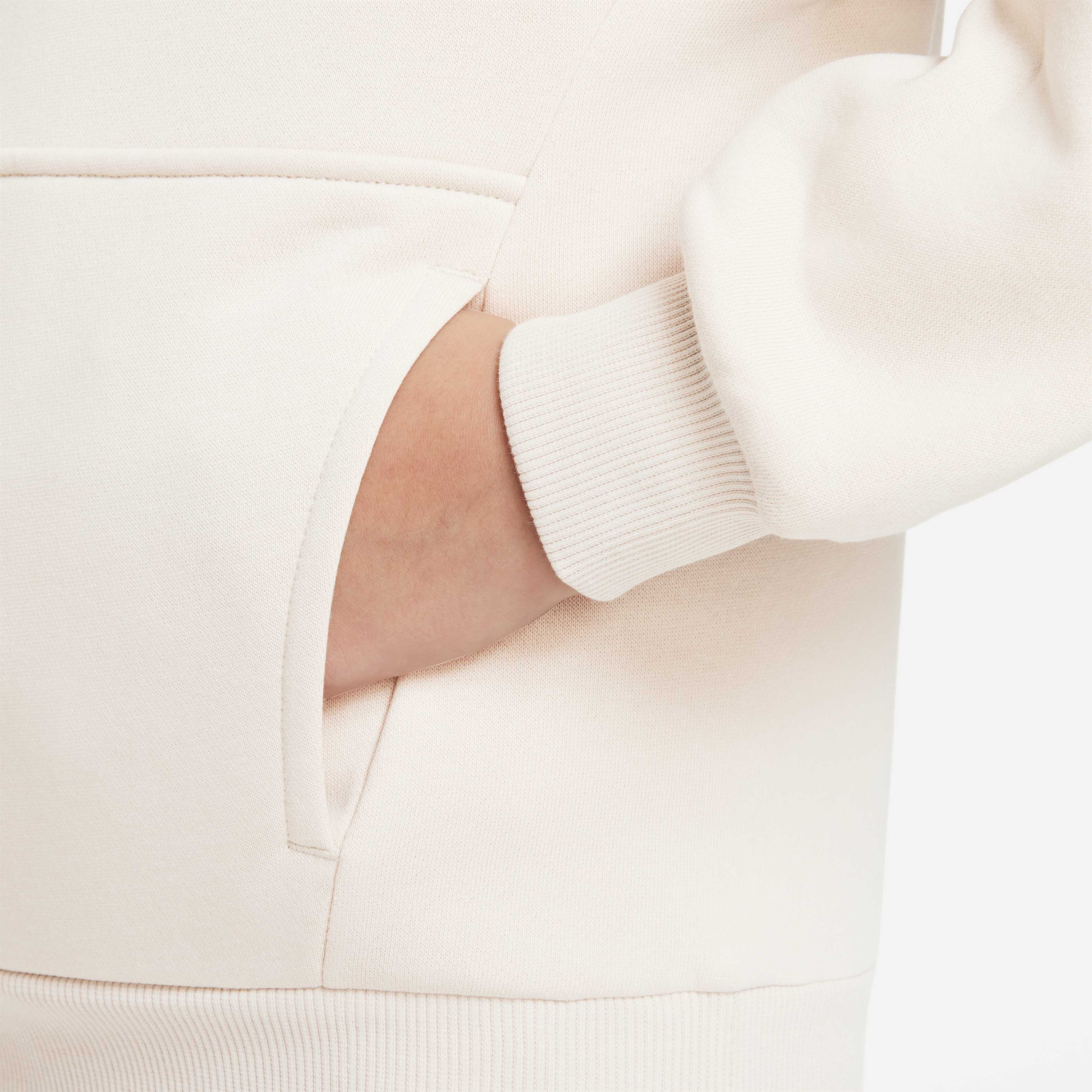 نايكي سبورتسوير كلوب فليس image number 4