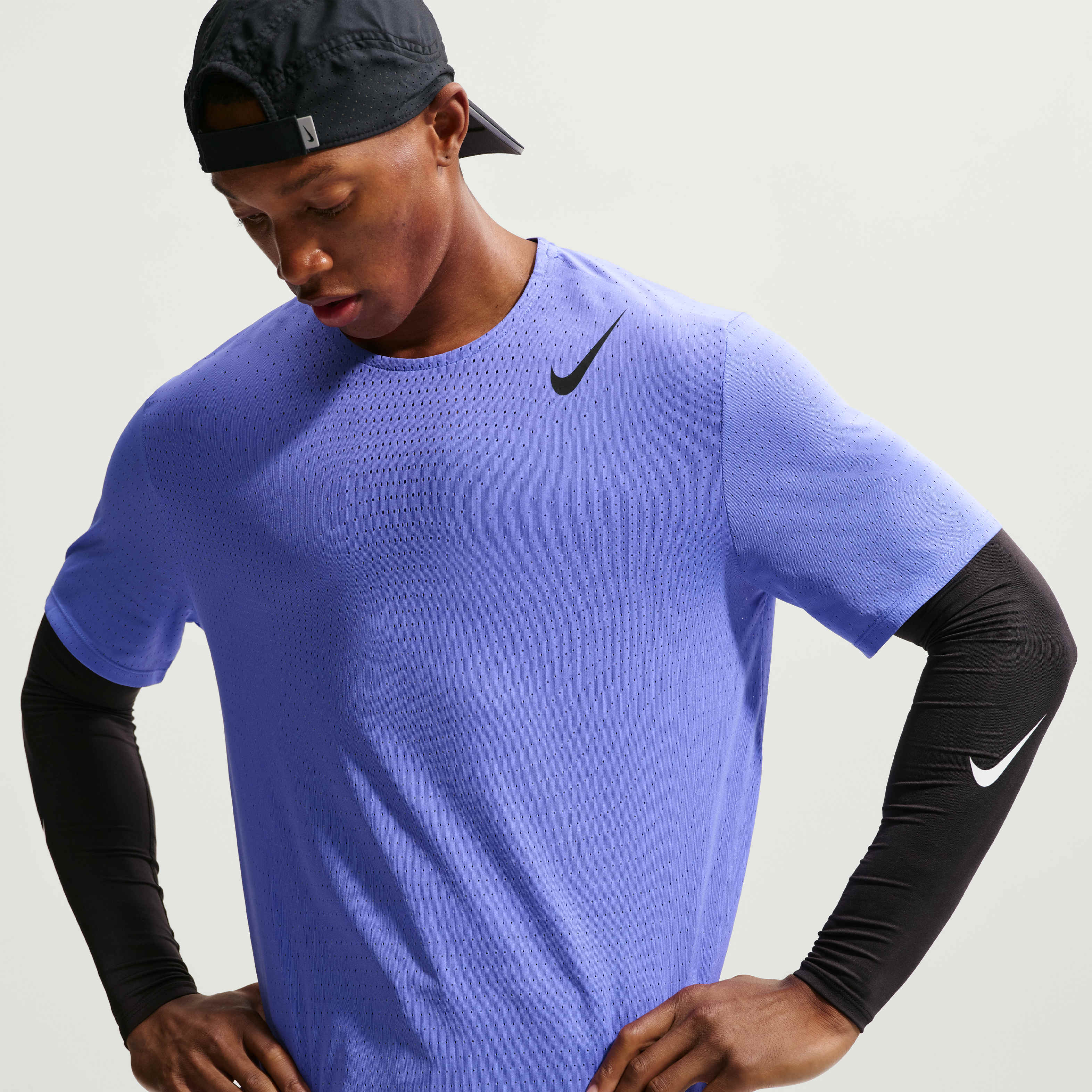 Nike AeroSwift image number 0