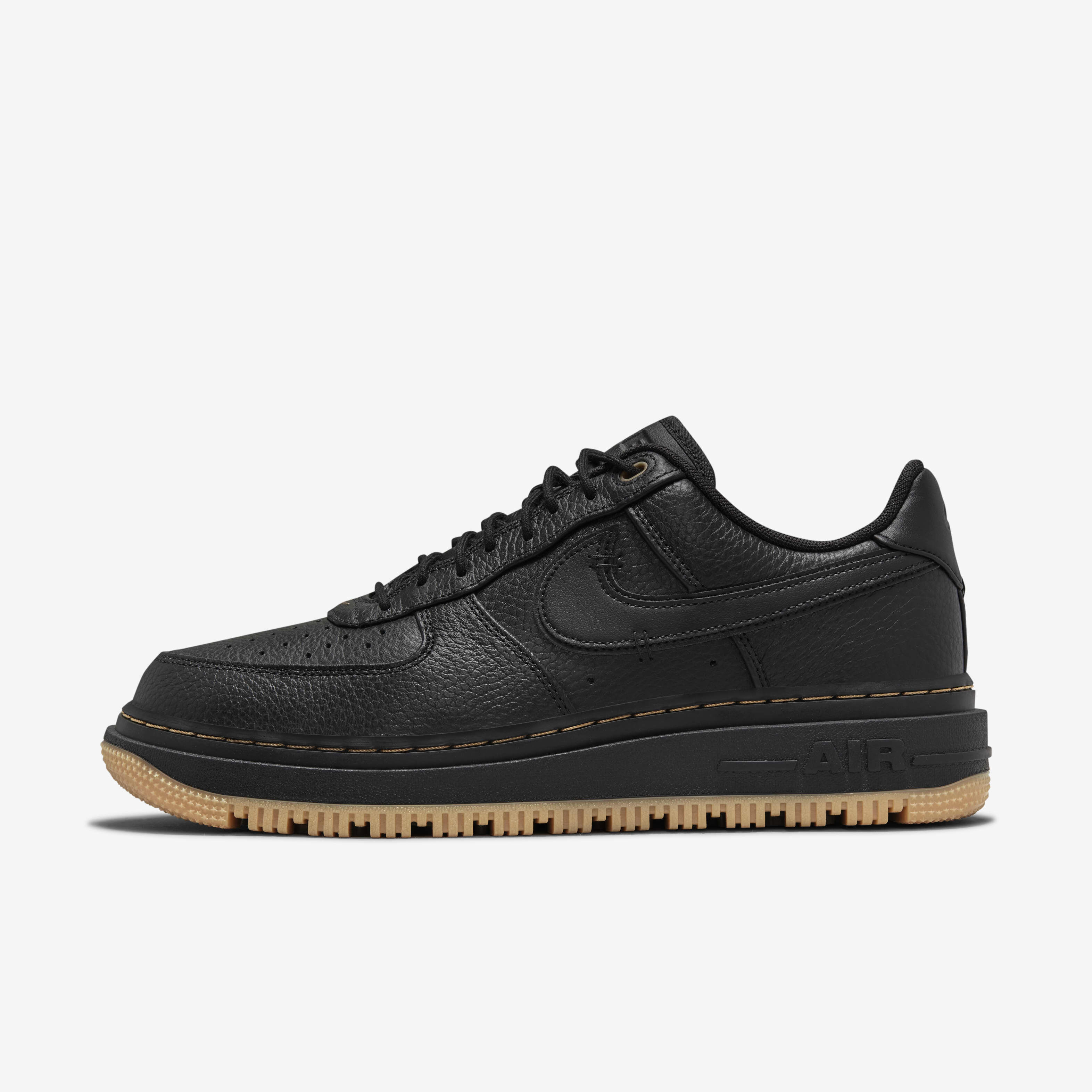 Buy Nike Air Force 1 Luxe Men s Shoes Nike Saudi Official