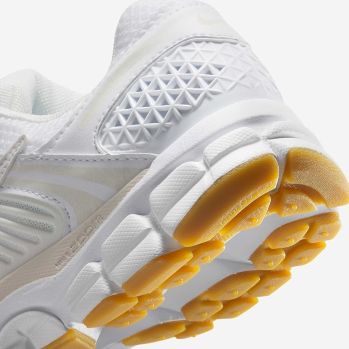 نايكي زووم فوميرو 5 image number 7 نايكي زووم فوميرو 5 image number 7