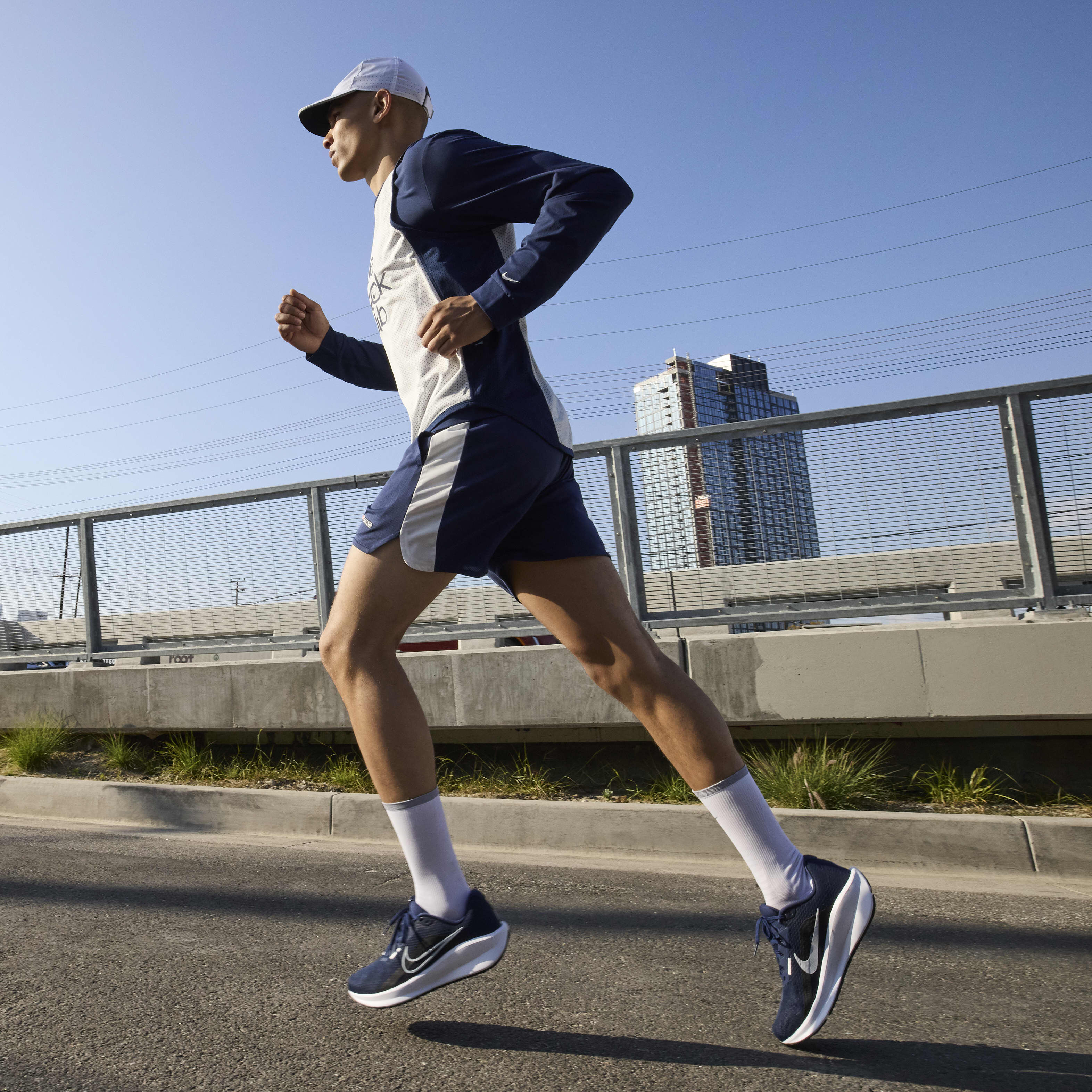 نايكي داونشفتر 13 image number 10