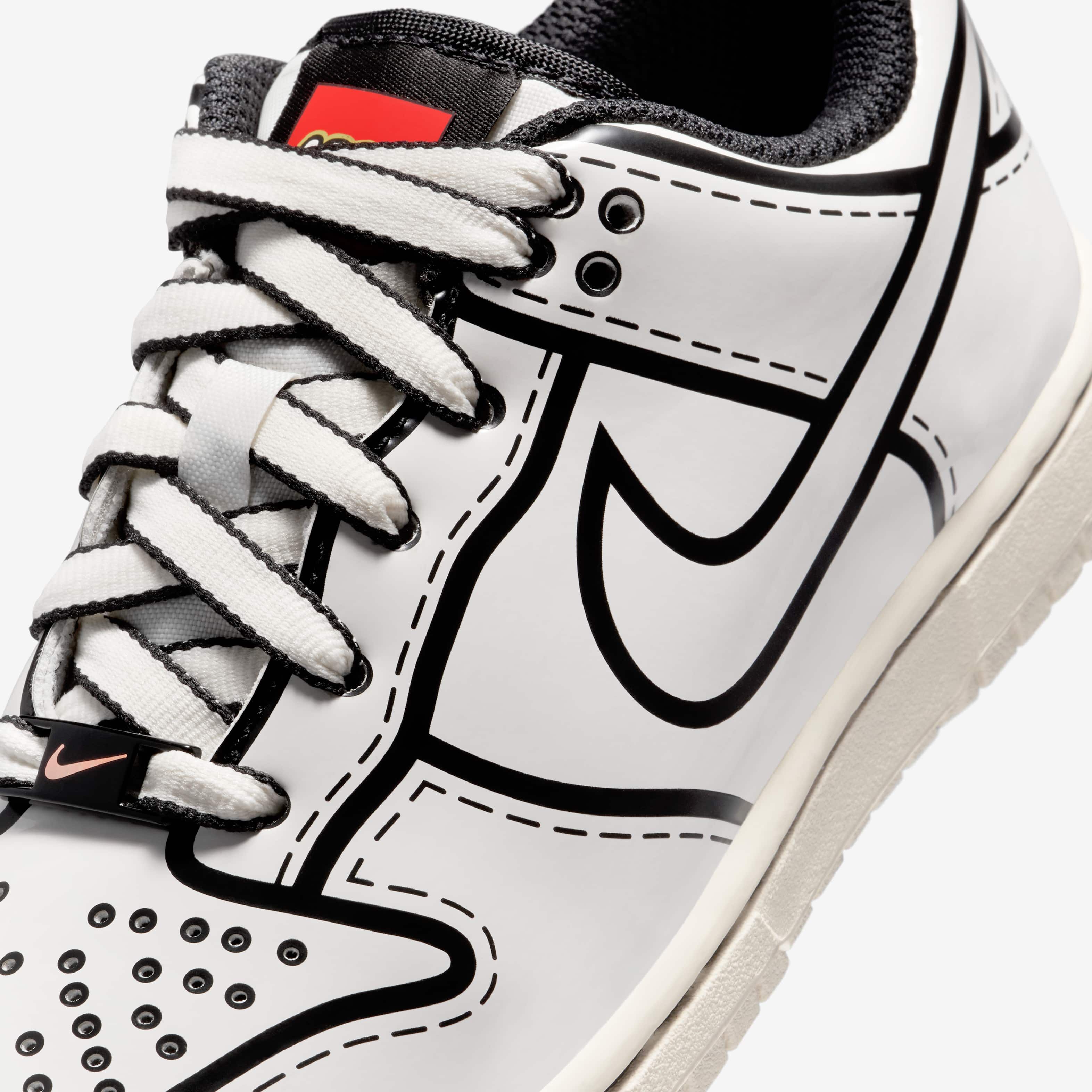 Nike Dunk Low x LEGO&reg; Collection image number 6