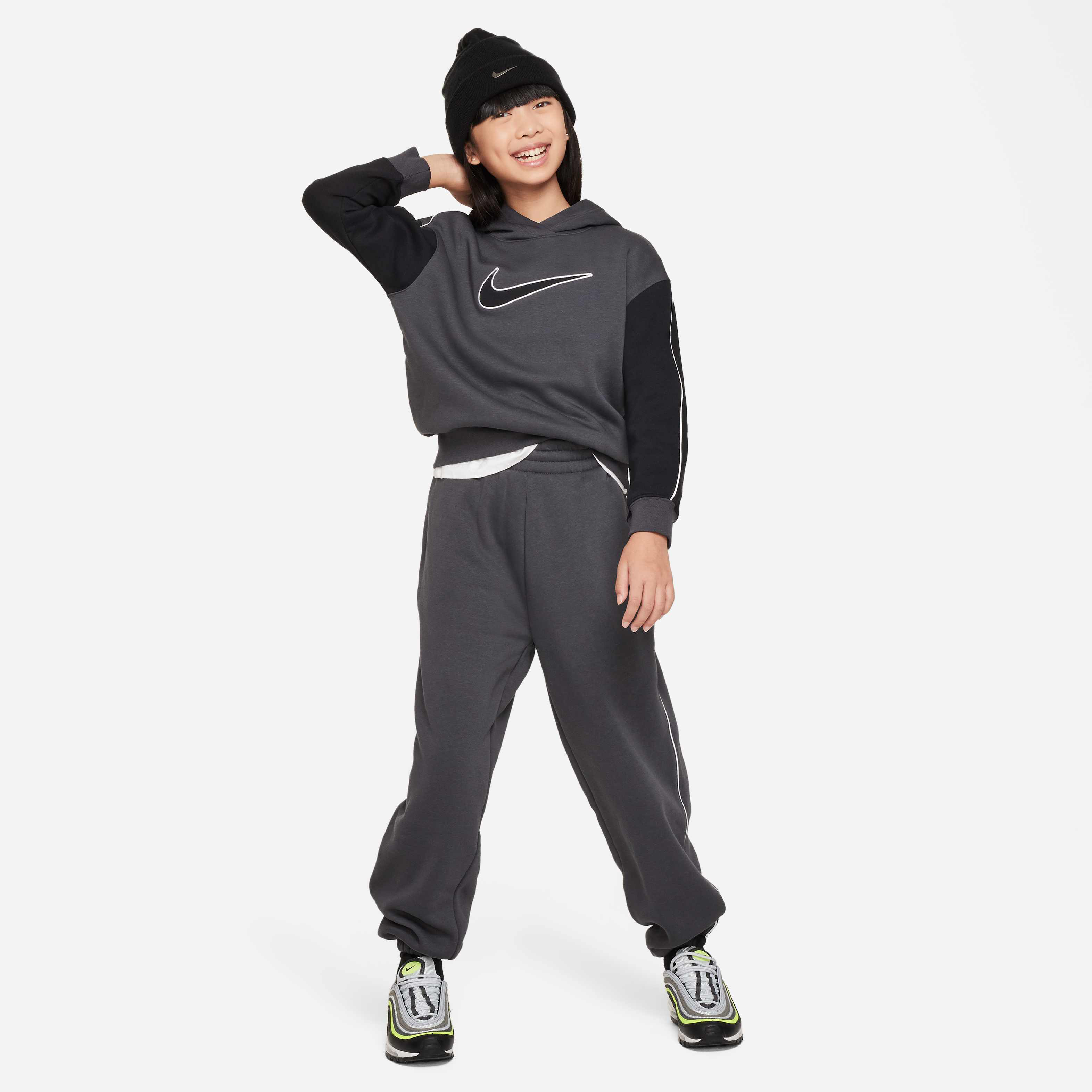 Nike Sportswear image number 3