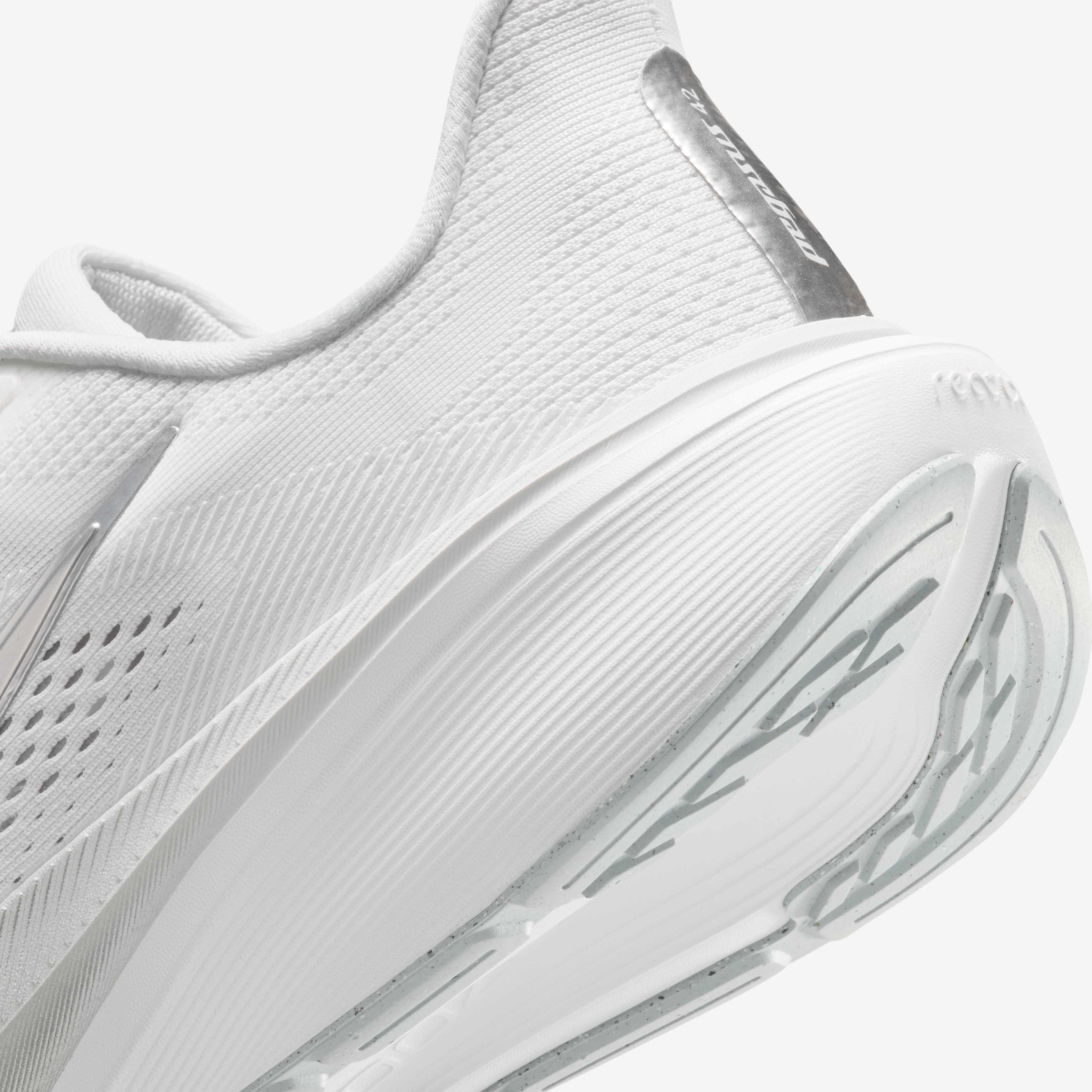 نايكي بيجاسوس 42 image number 7