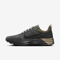 Nike Lunar Roam SE