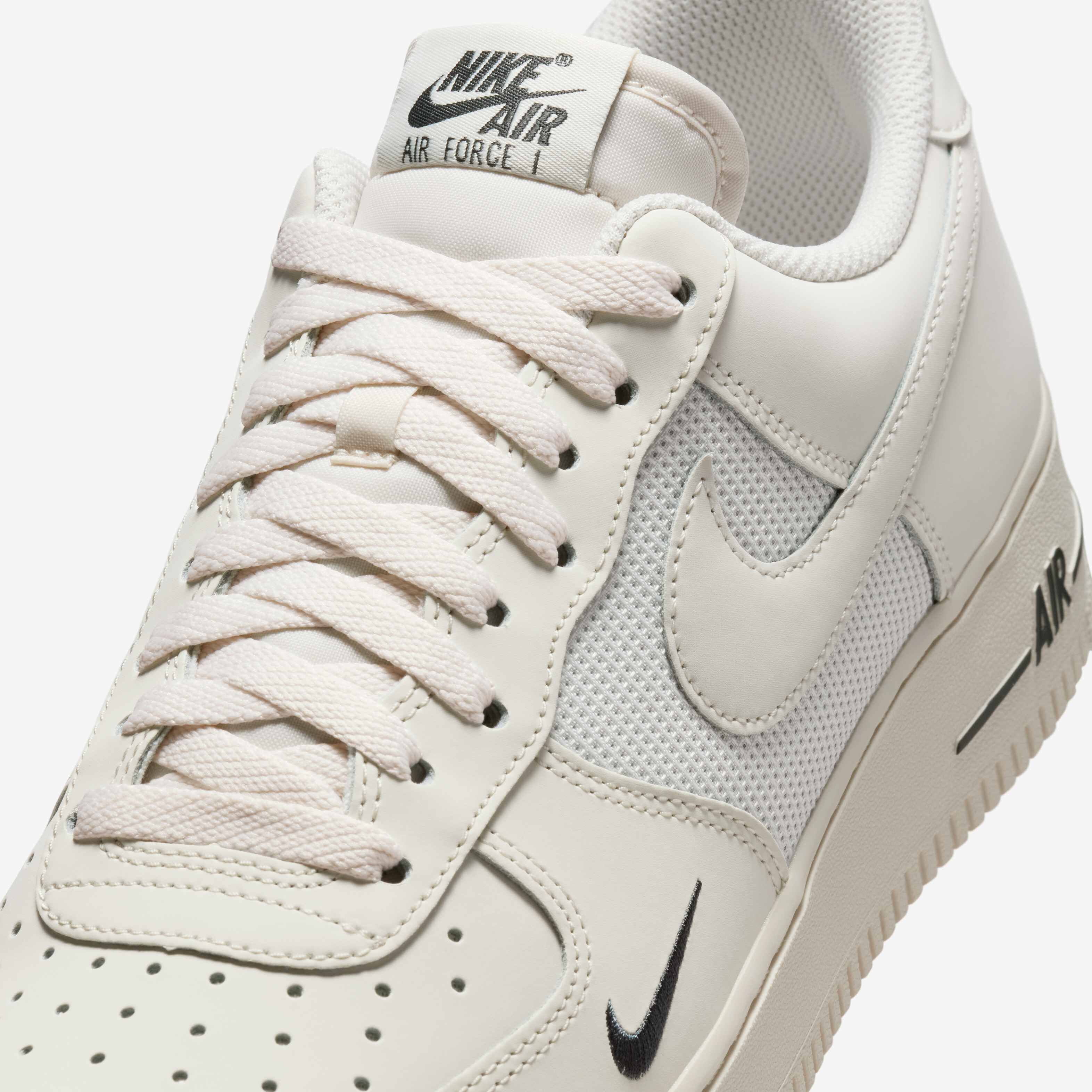 Nike Air Force 1 '07 LV8 image number 6