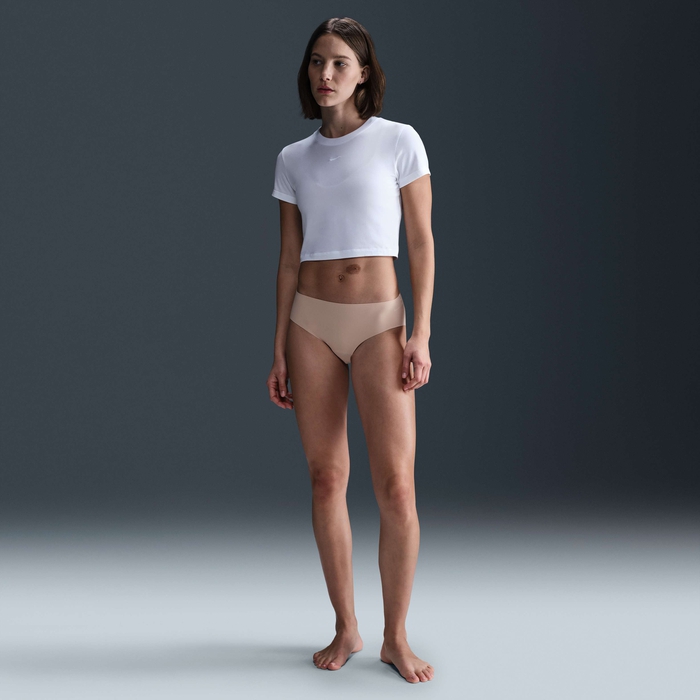 Nike Leak Protection: Period image number 0 Nike Leak Protection: Period image number 0