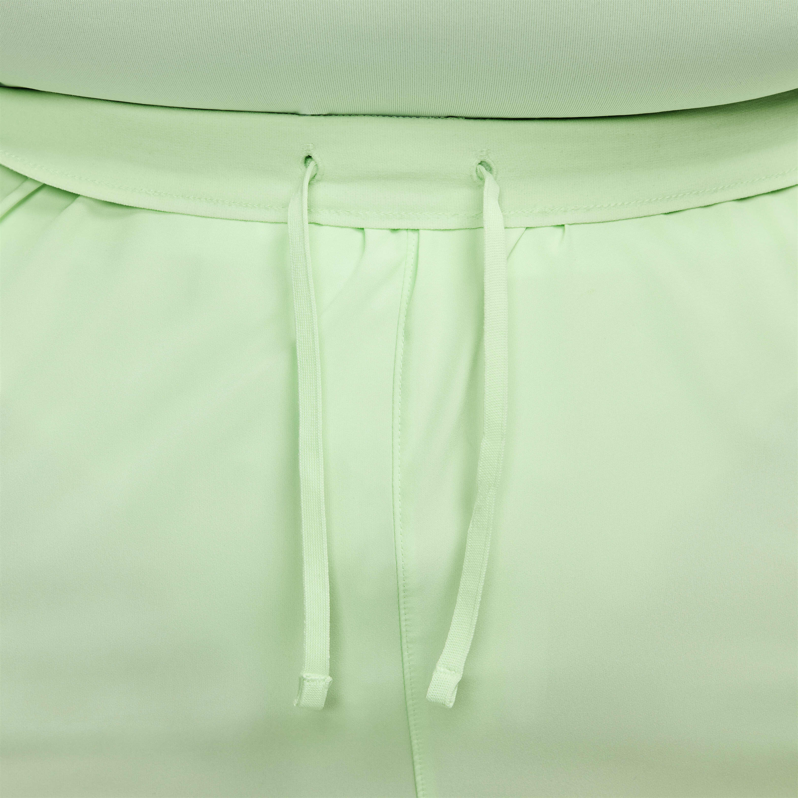 نايكي تشالنجر image number 13