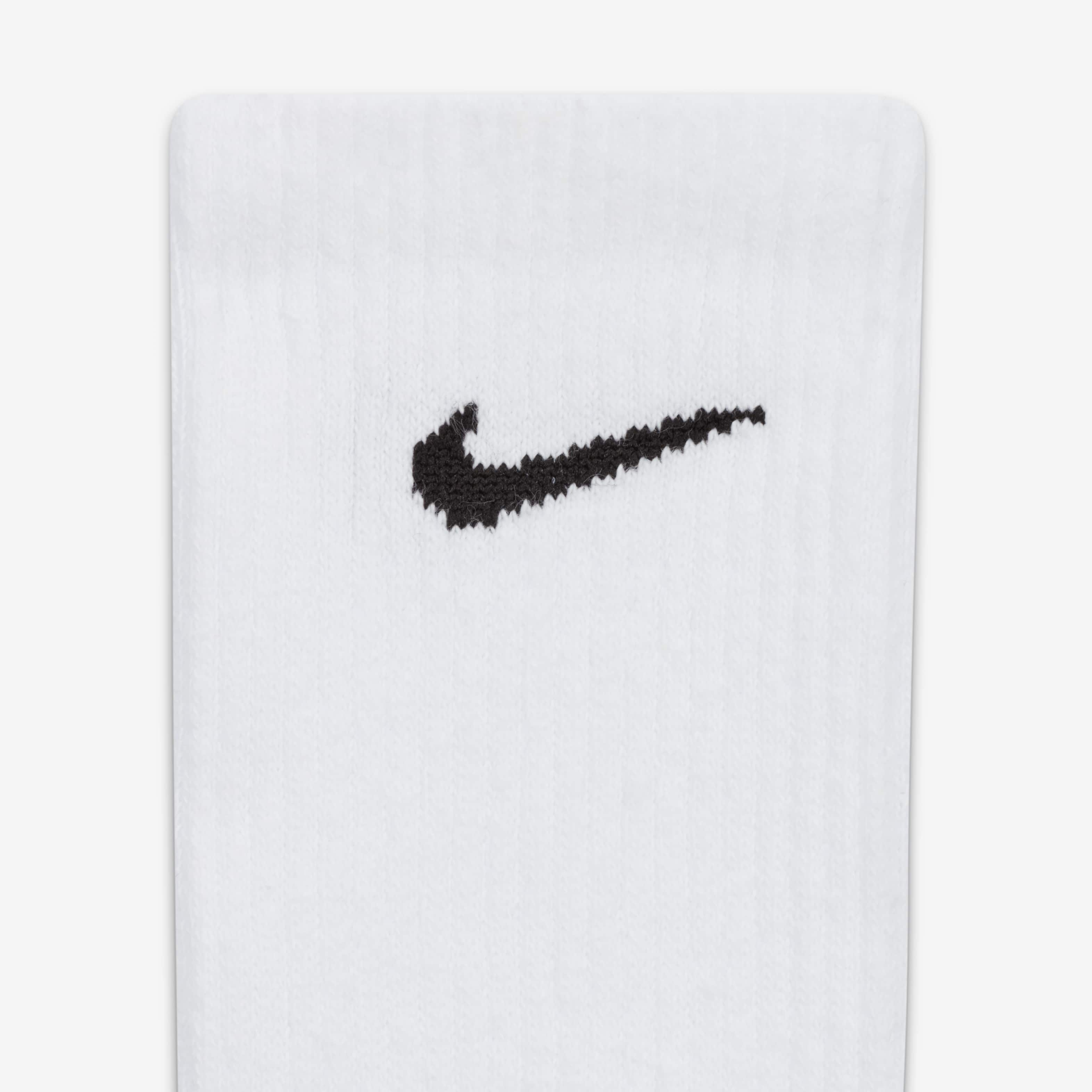 Nike Everyday Plus Cushioned image number 3