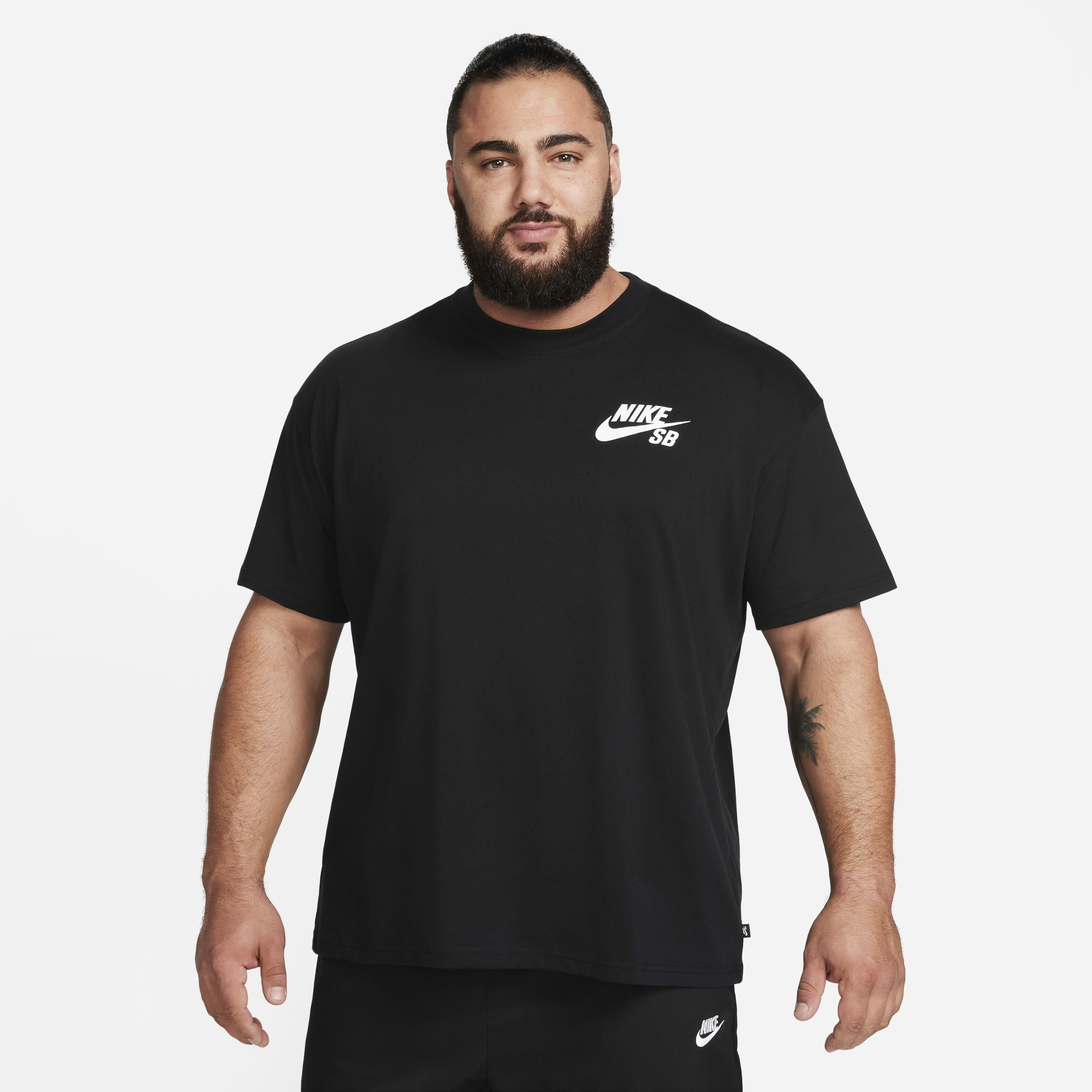 Buy Nike SB Logo Skate T-Shirt - Black/White | Nike Saudi